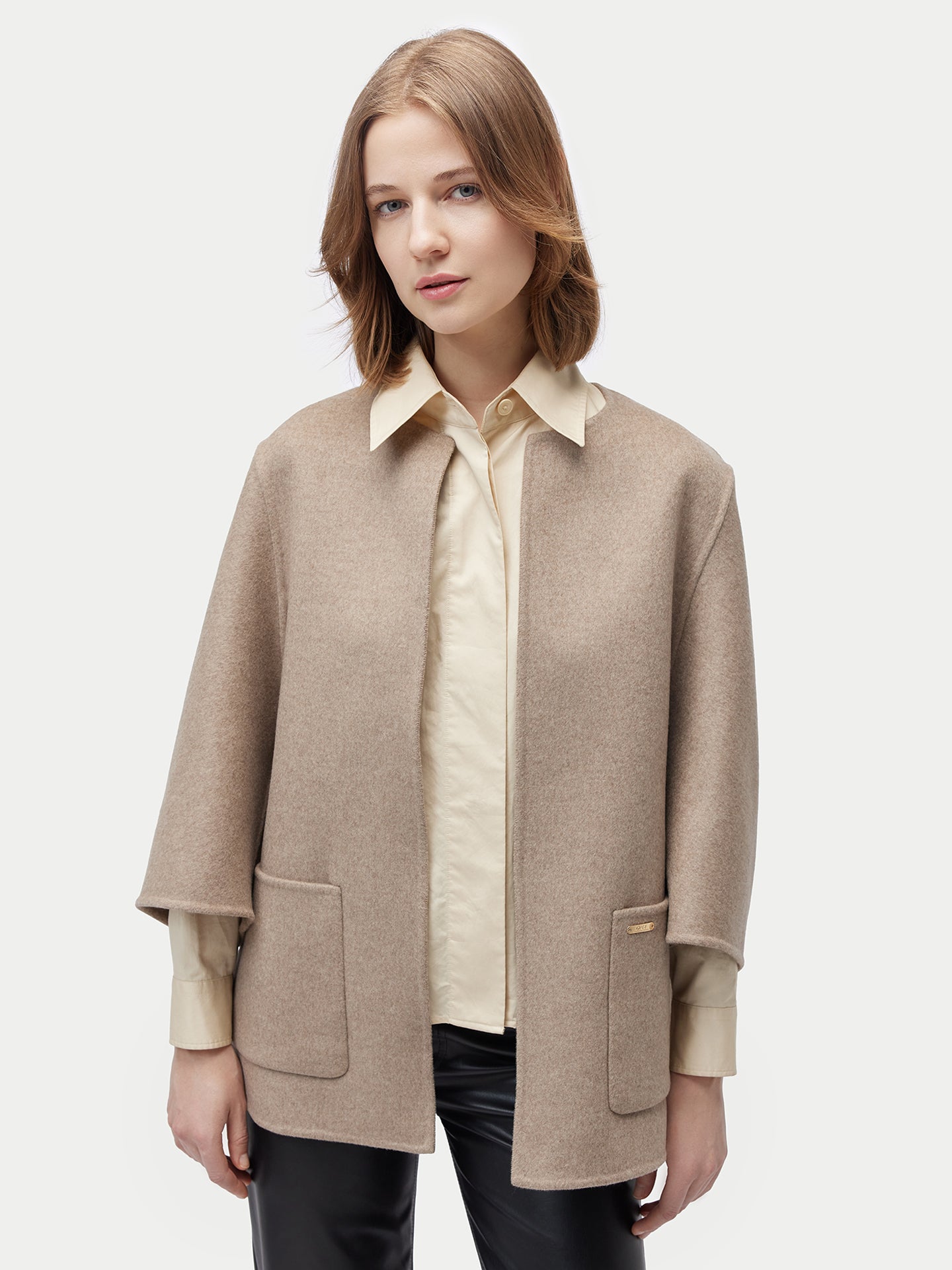 Ponchojacke aus Kaschmir mit Tasche