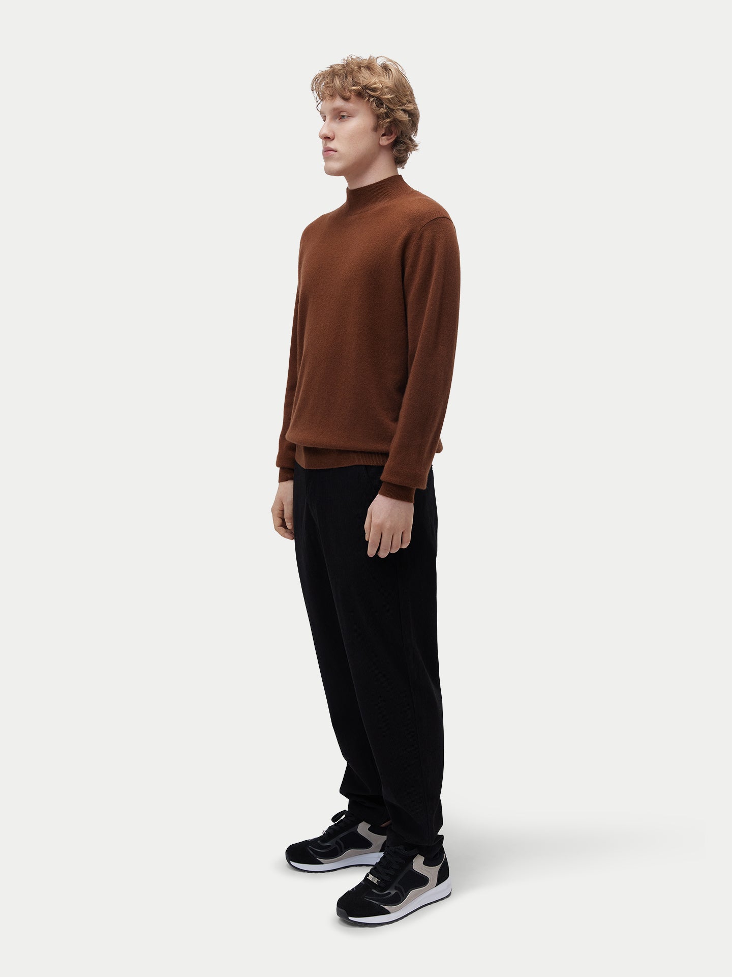 Kaschmir-Pullover mit Stehkragen