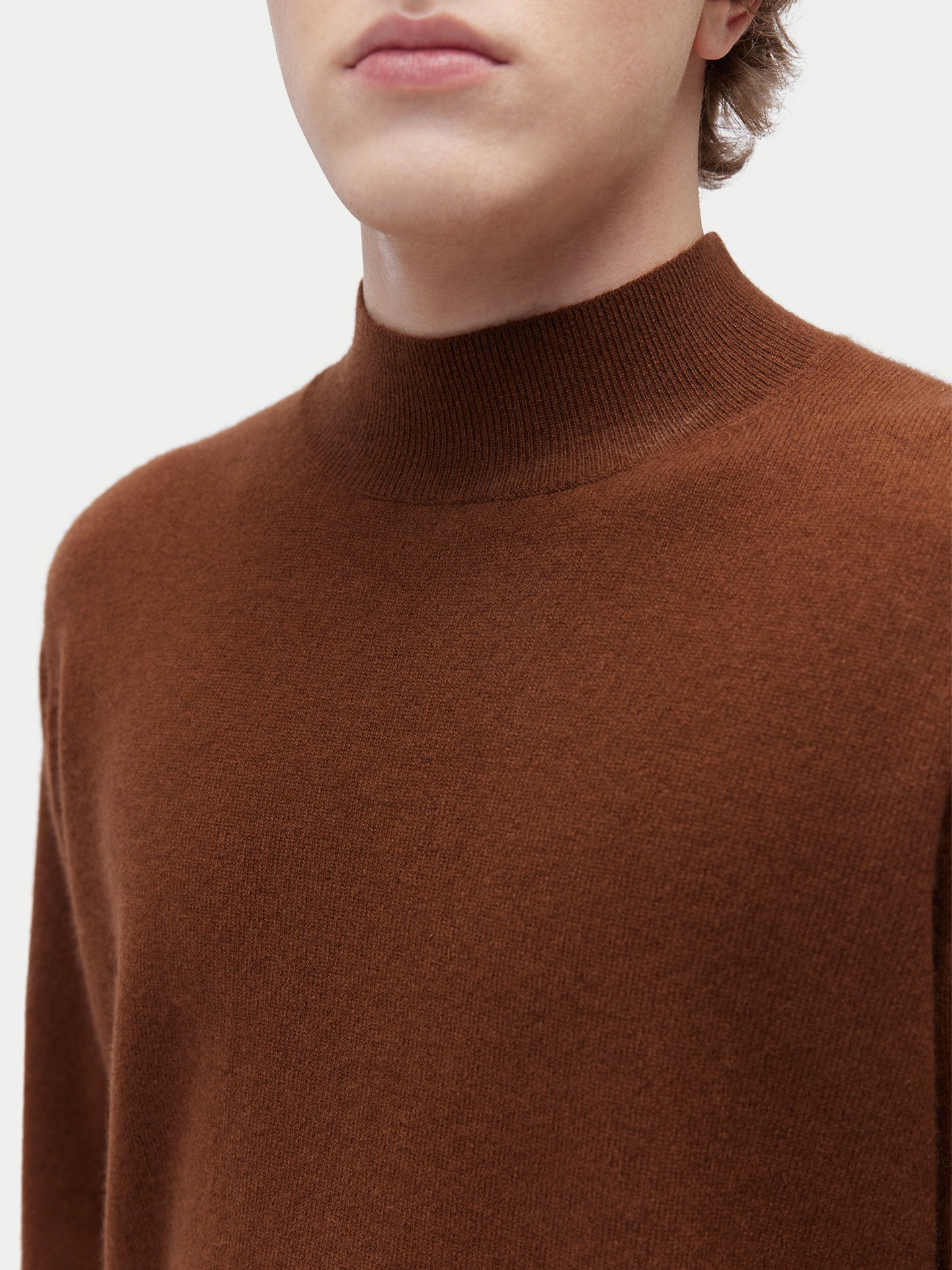 Kaschmir-Pullover mit Stehkragen