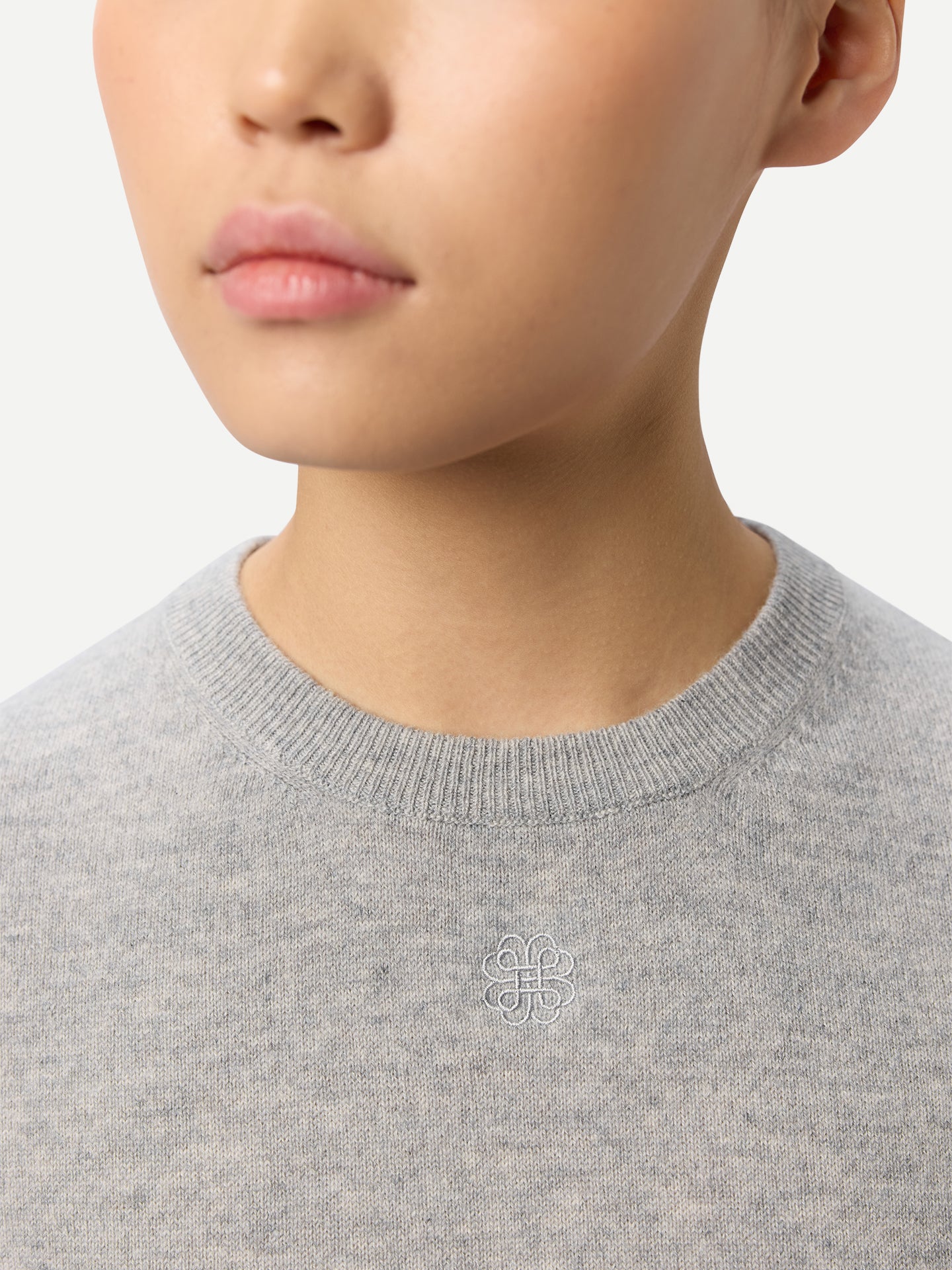 Kaschmir-Pullover mit kurzen Ärmeln