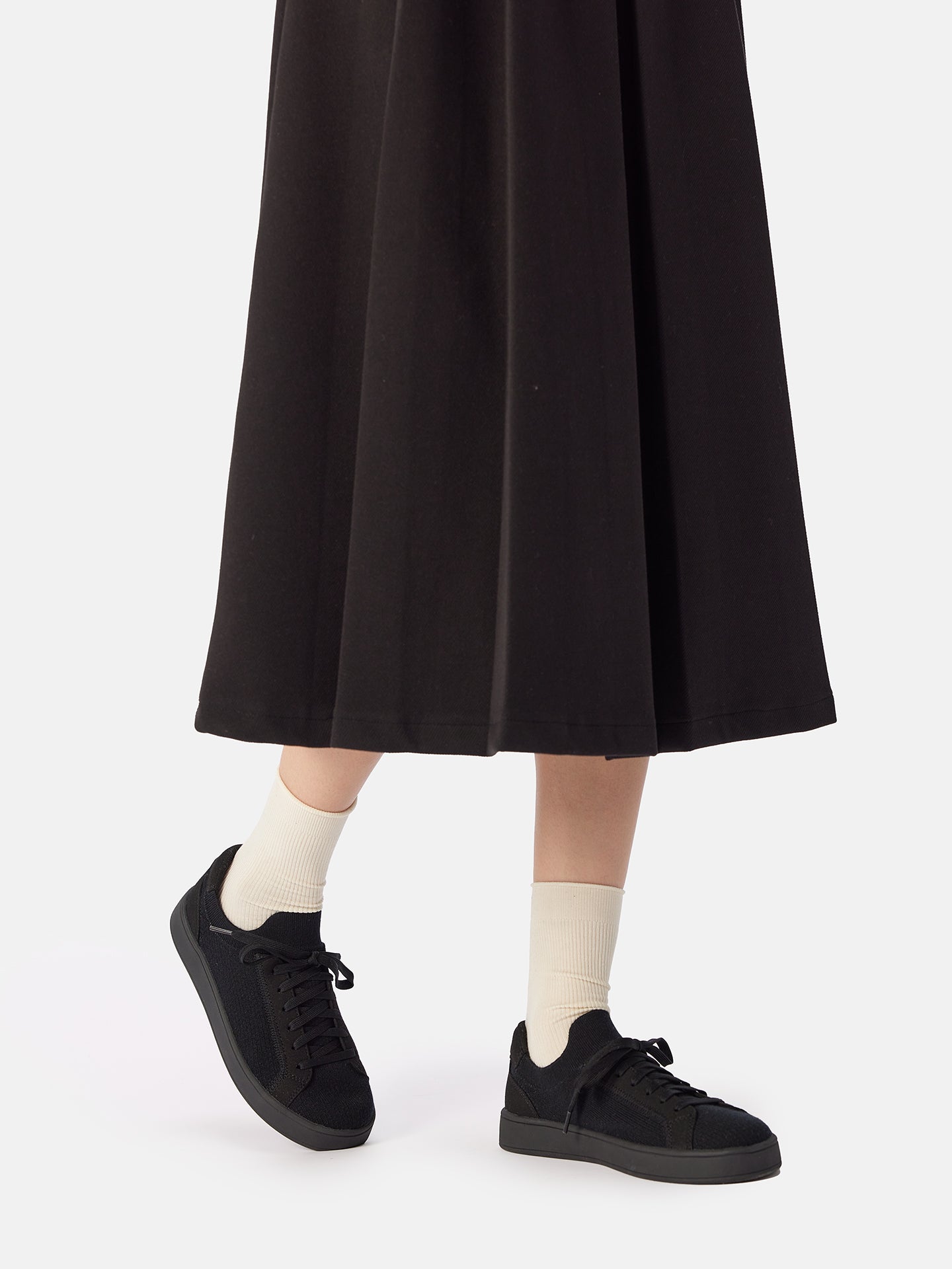 Gestrickte Sneakers aus mercerisierter Wolle und Kaschmir