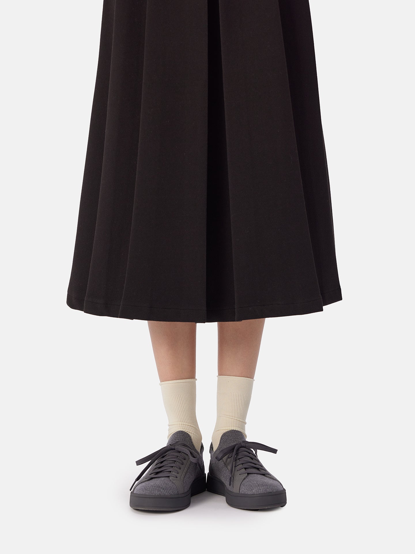 Gestrickte Sneakers aus mercerisierter Wolle und Kaschmir