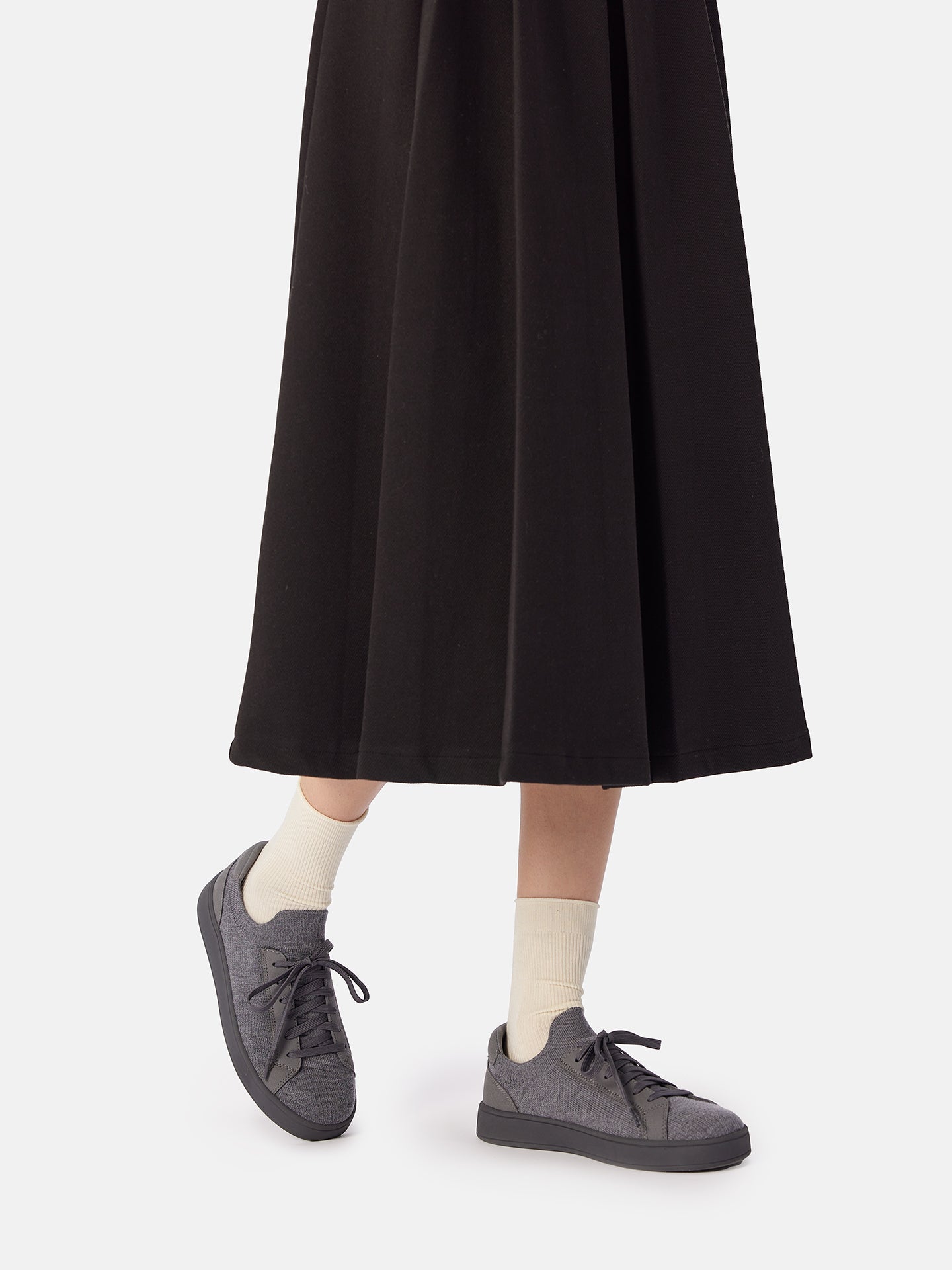 Gestrickte Sneakers aus mercerisierter Wolle und Kaschmir