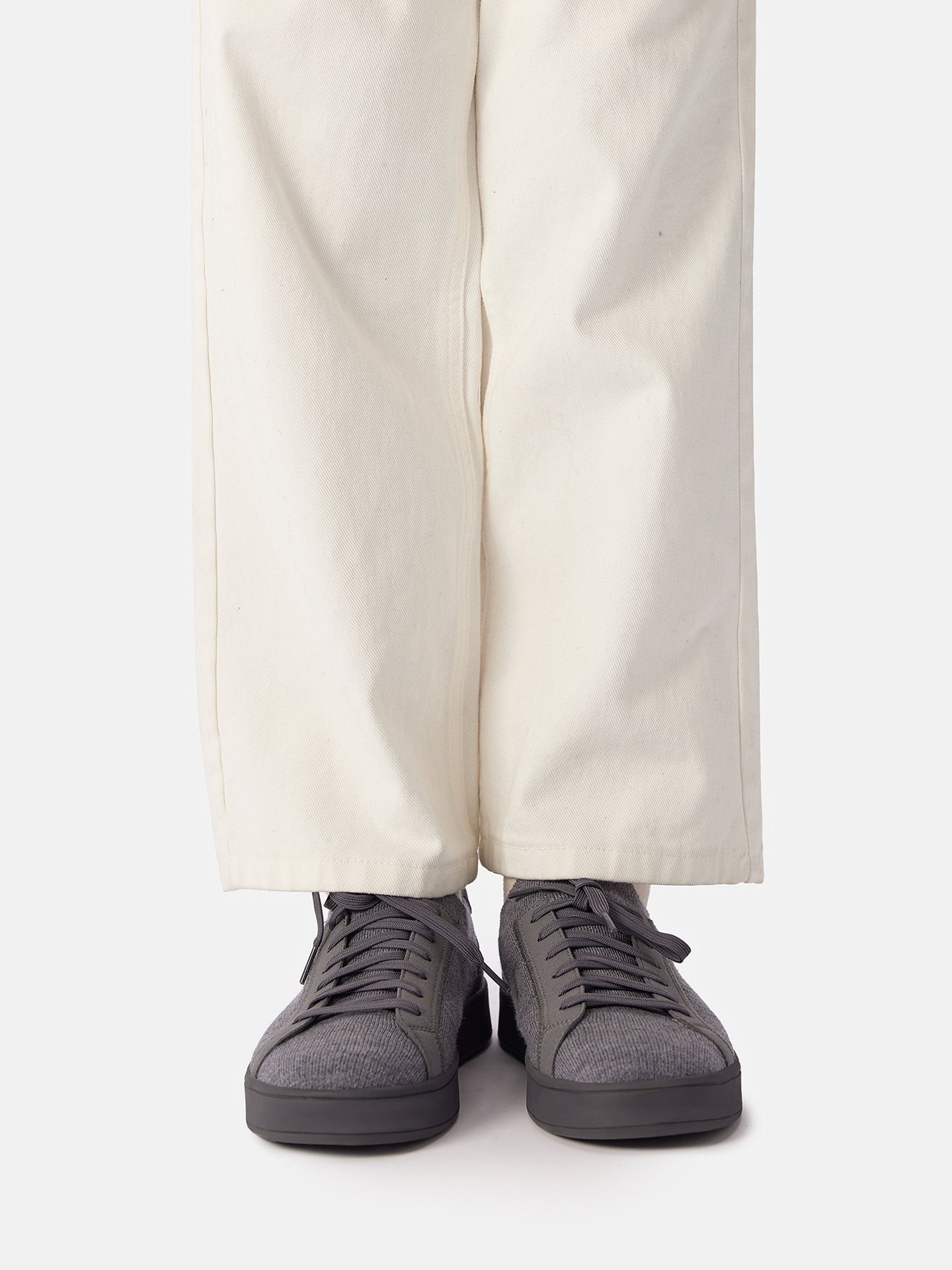 Gestrickte Sneakers aus mercerisierter Wolle und Kaschmir