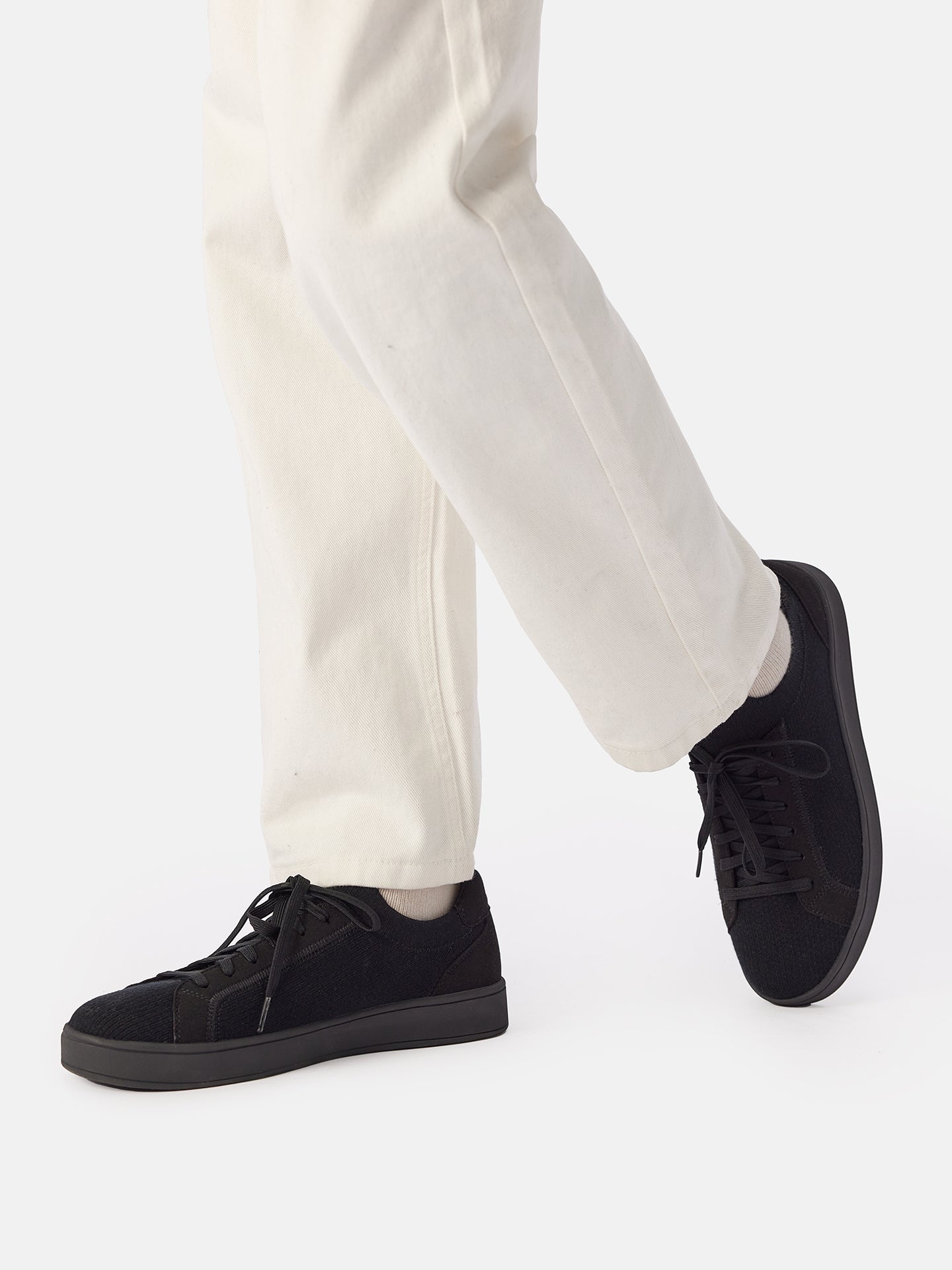 Gestrickte Sneakers aus mercerisierter Wolle und Kaschmir