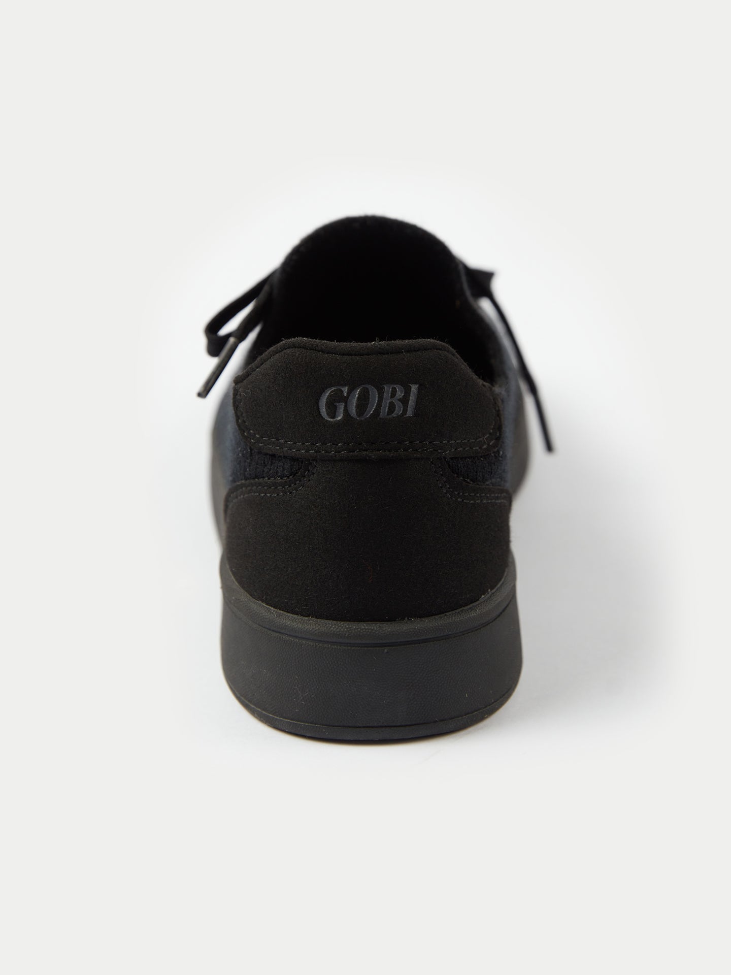 Gestrickte Sneakers aus mercerisierter Wolle und Kaschmir