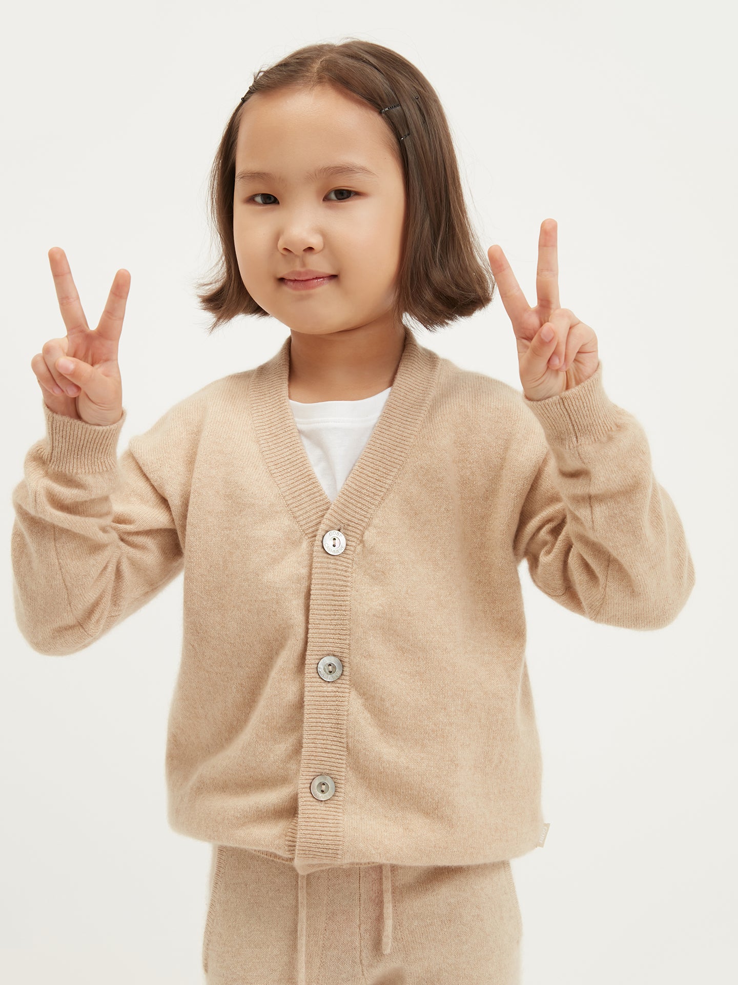 Naturfarbe Strickjacke mit V-Ausschnitt für Kinder