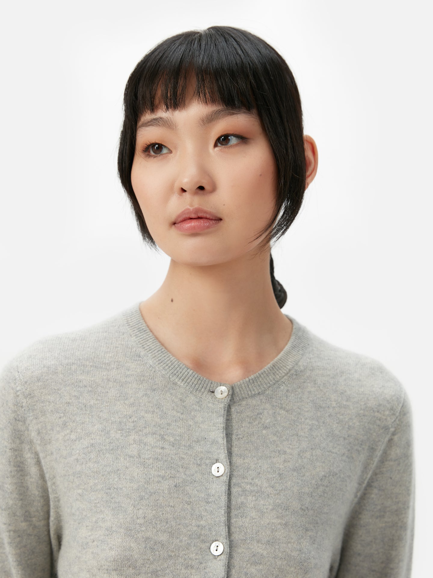 Basic B-Ausschnitt Kaschmirstrickjacke