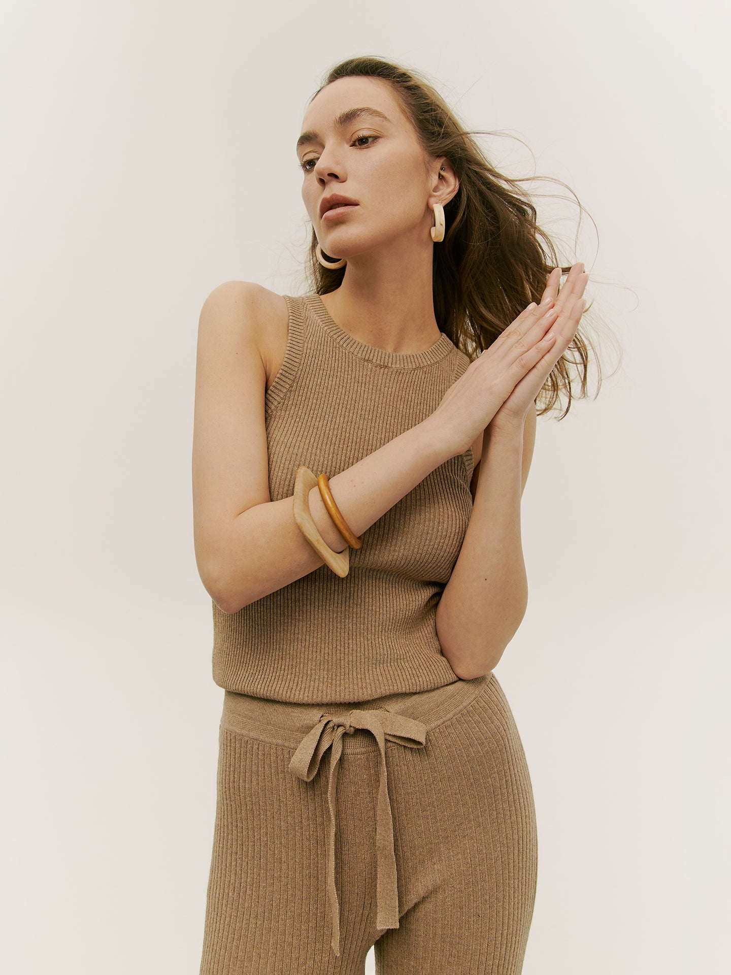 Geripptes Tank-Top aus Baumwoll-Seiden-Kaschmir-Mischung