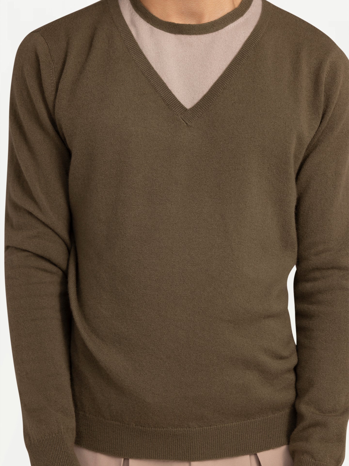 Kaschmirpullover mit Kombikragen