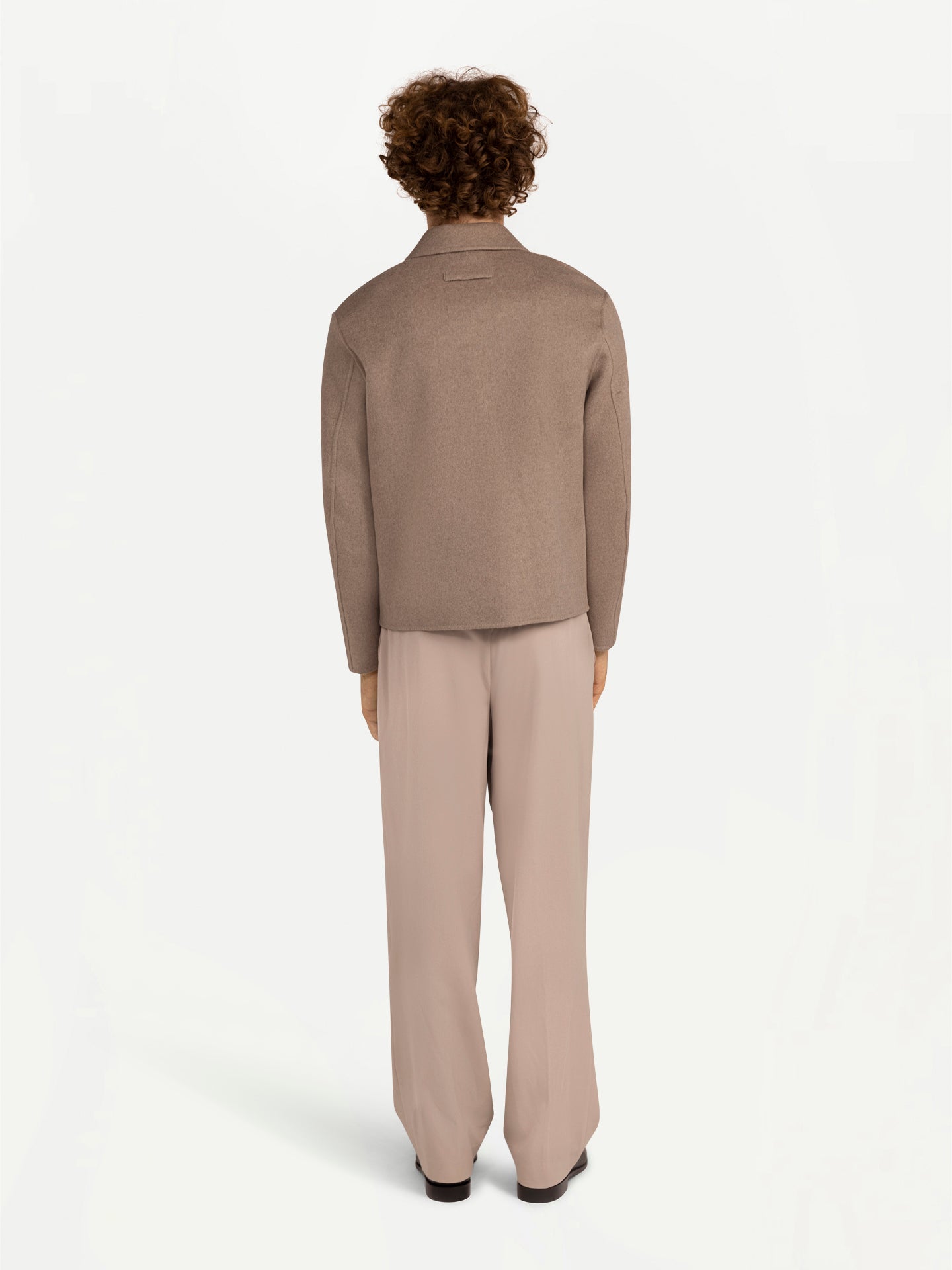 Kaschmirjacke mit Druckknöpfen