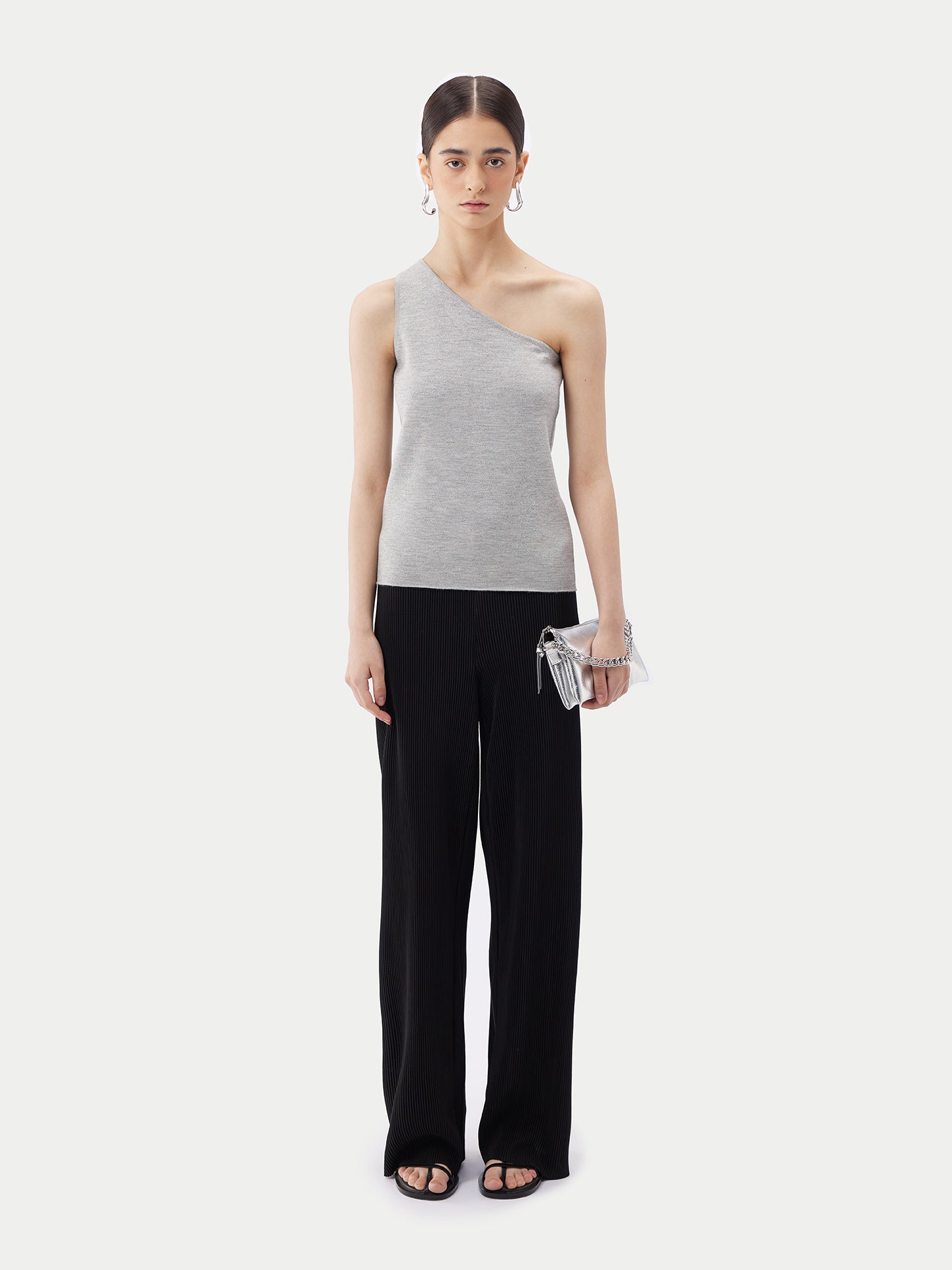 Top mit Ein-Schulter Ausschnitt aus Kaschmir-Seide