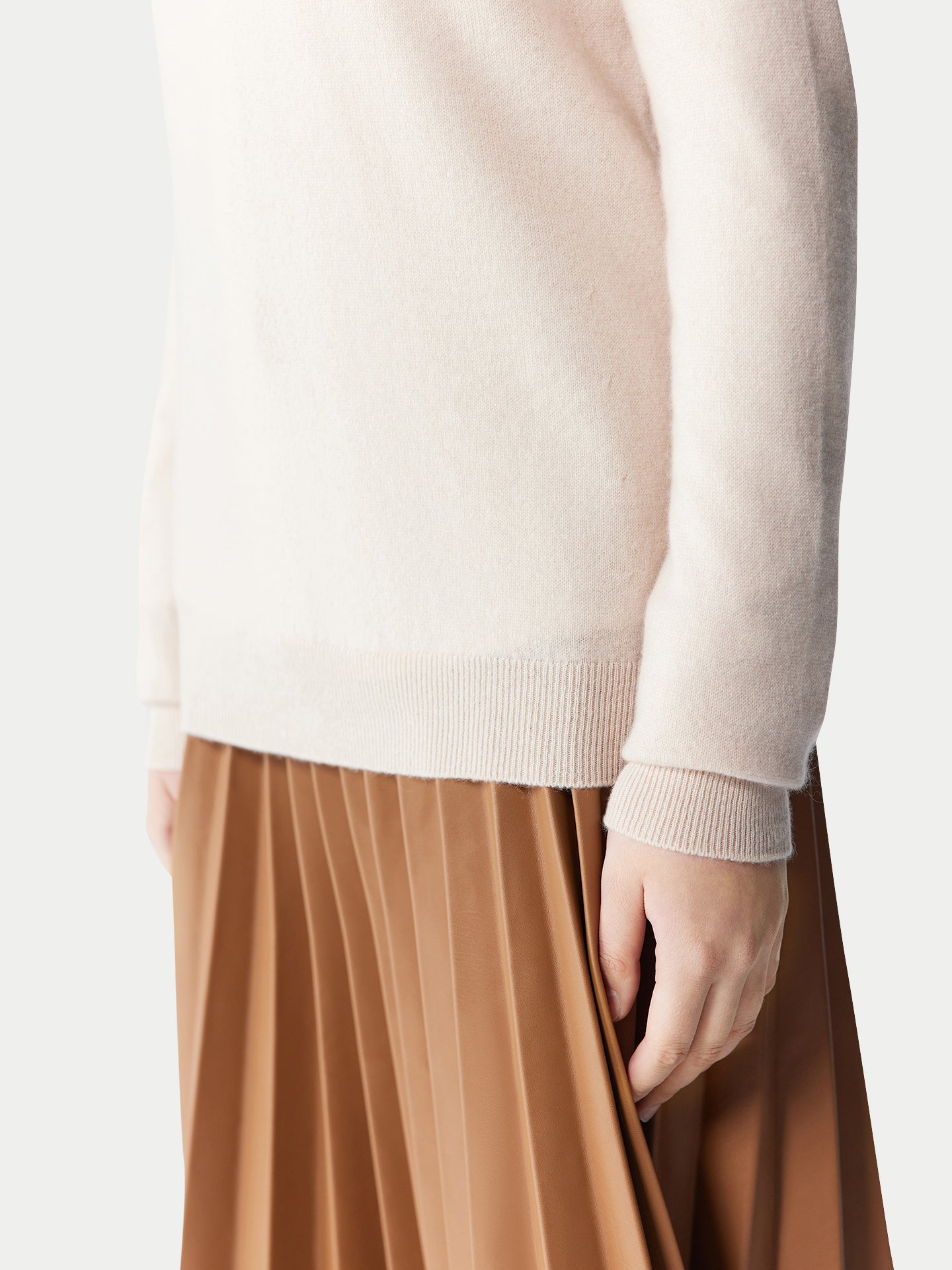Basic R-Ausschnitt Kaschmirpullover