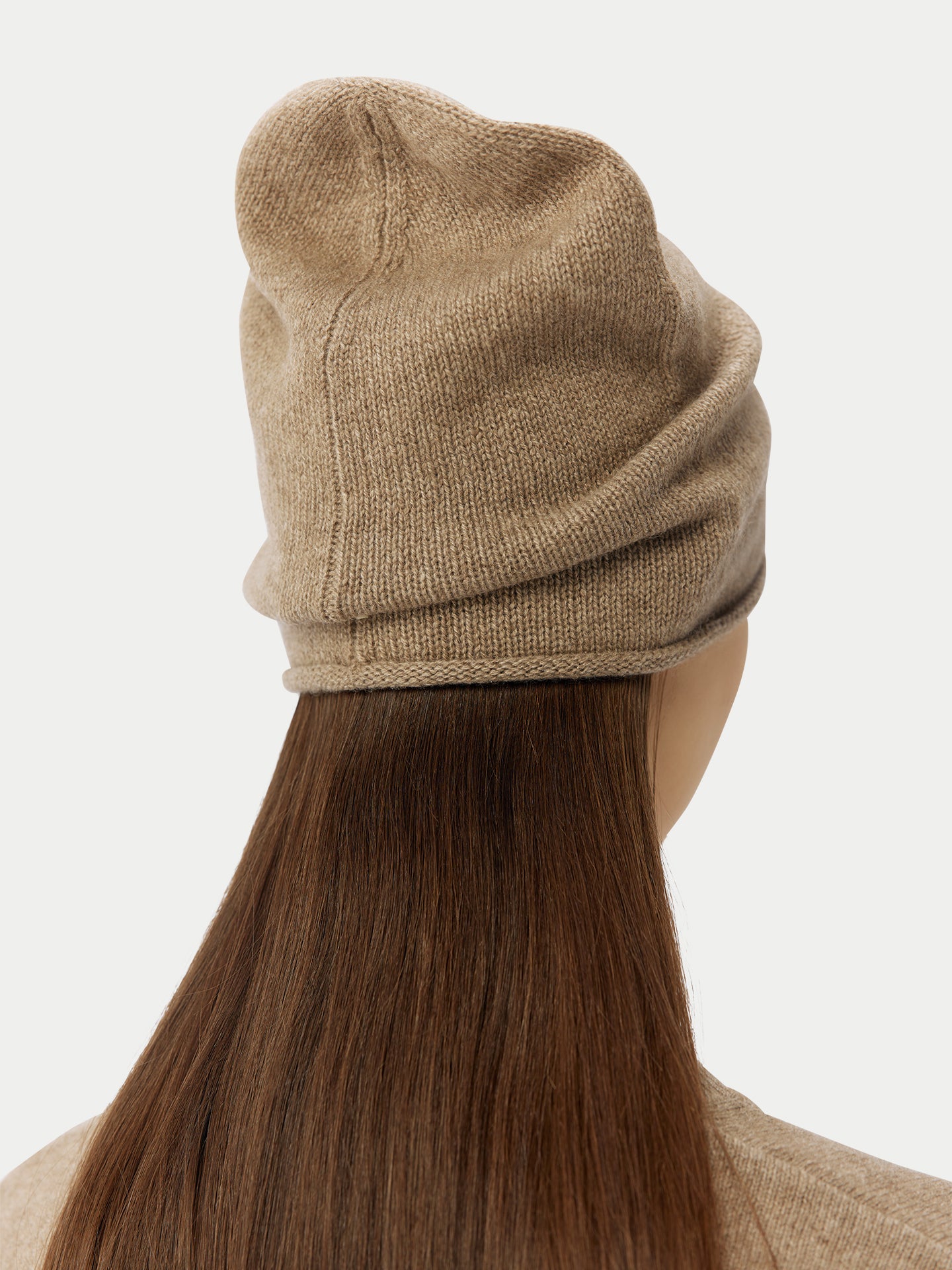 Naturfarbe 99€ Kaschmir-Set aus Pullover und Mütze