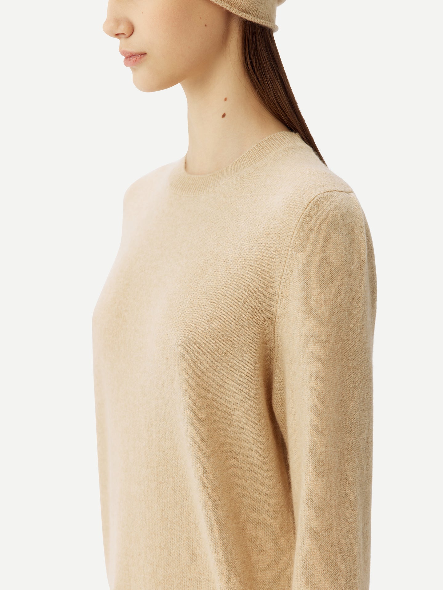Naturfarbe 99€ Kaschmir-Set aus Pullover und Mütze
