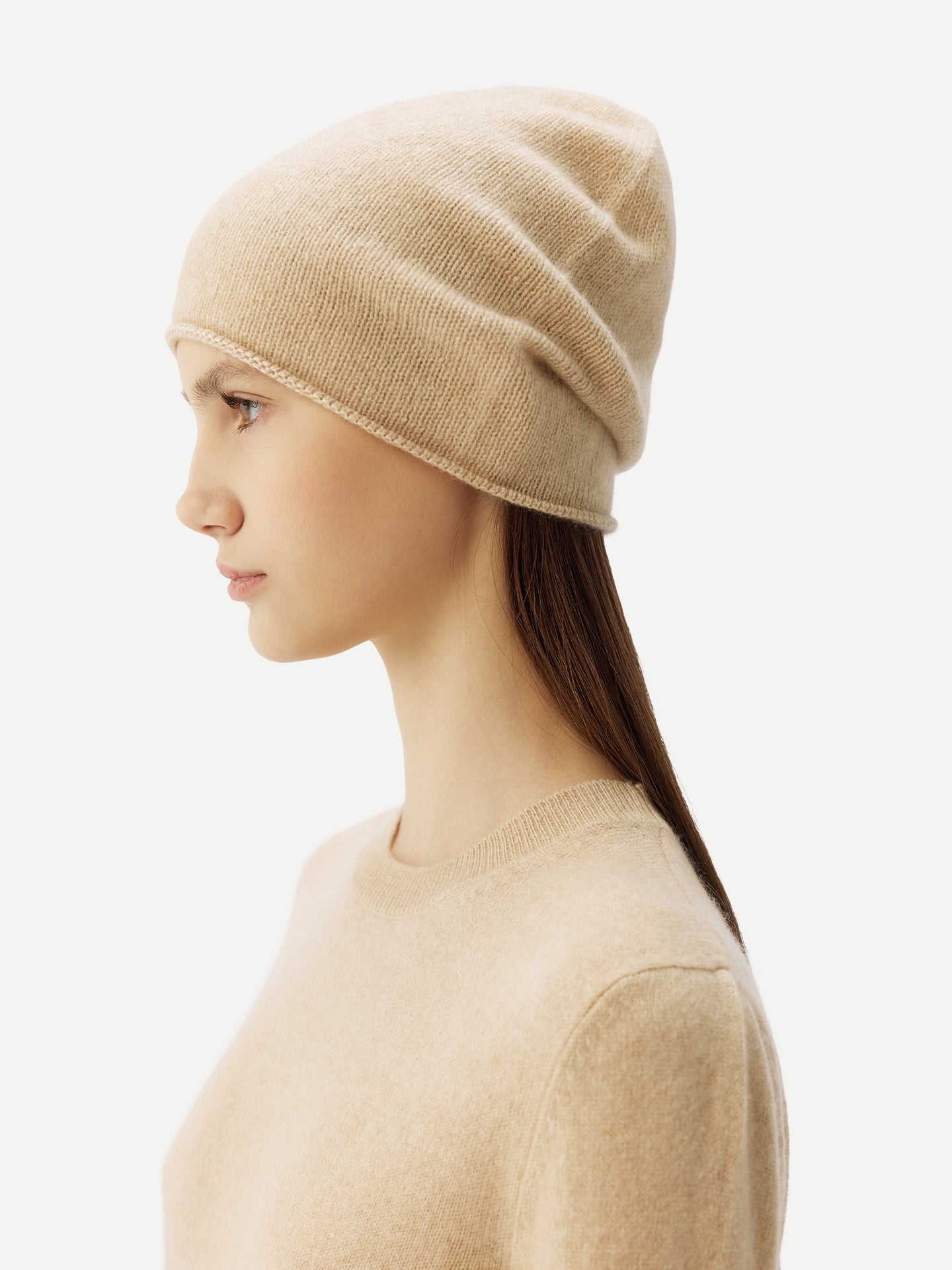 Naturfarbe 99€ Kaschmir-Set aus Pullover und Mütze