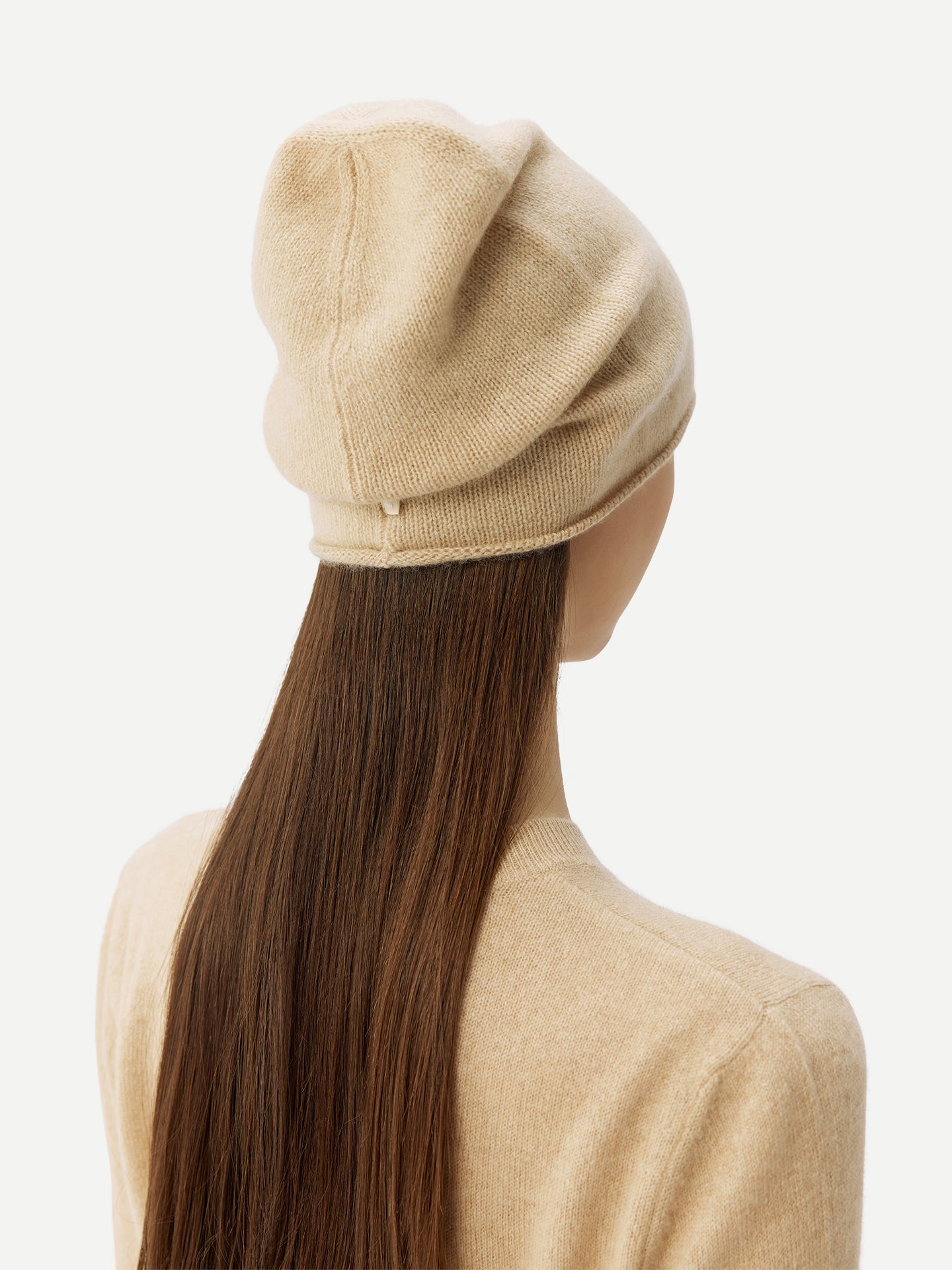 Naturfarbe 99€ Kaschmir-Set aus Pullover und Mütze