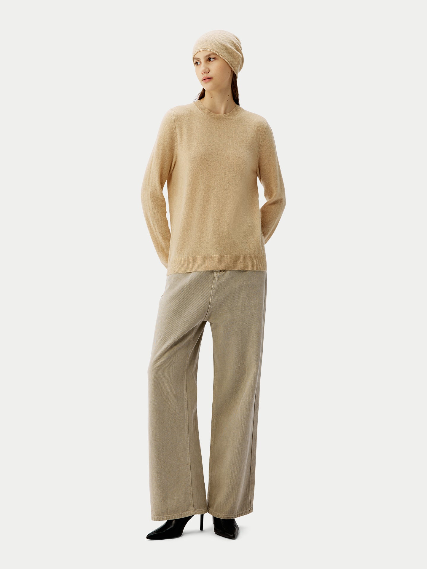Naturfarbe 99€ Kaschmir-Set aus Pullover und Mütze