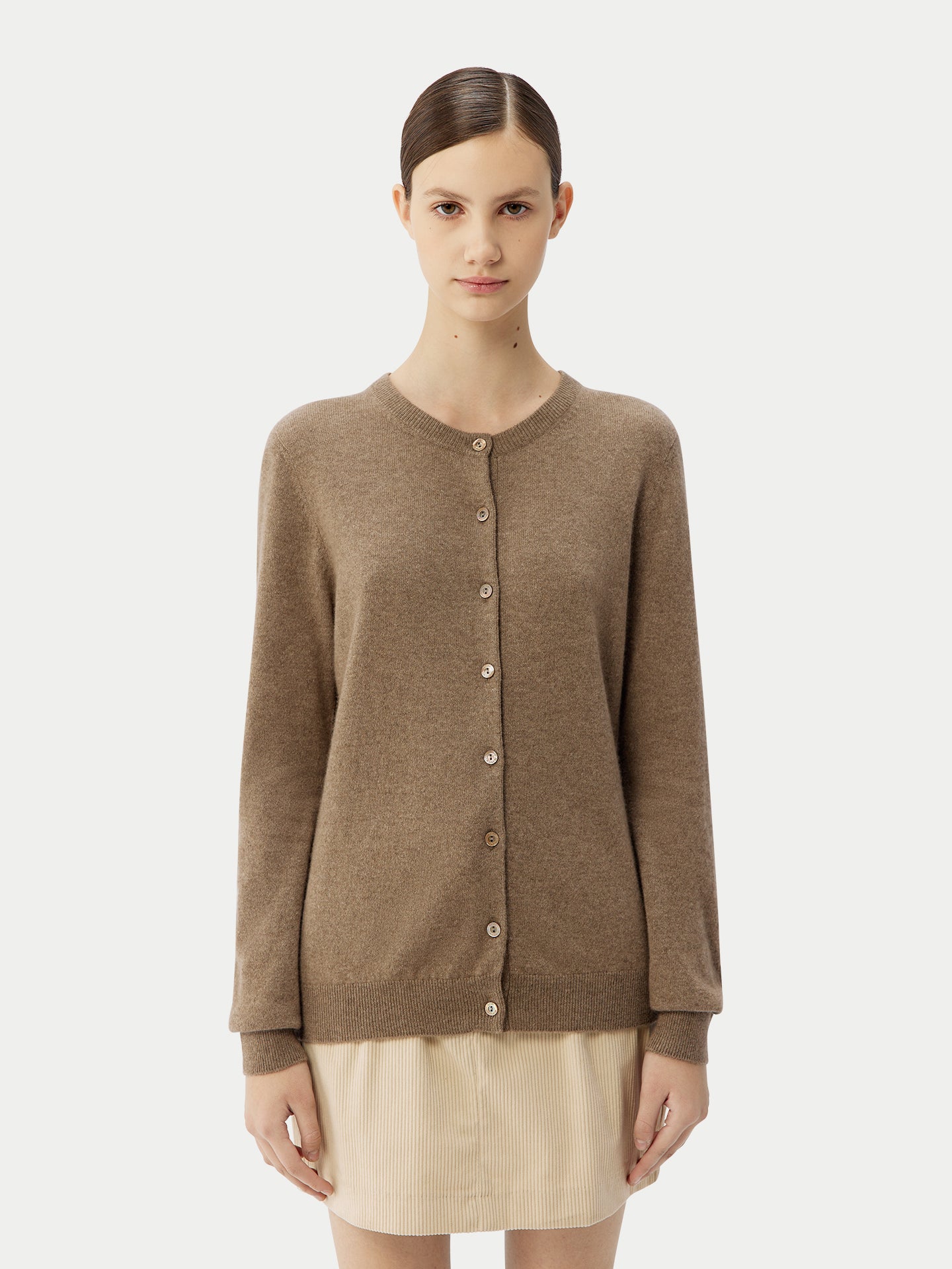 Naturfarbe Basic B-Ausschnitt Kaschmirstrickjacke