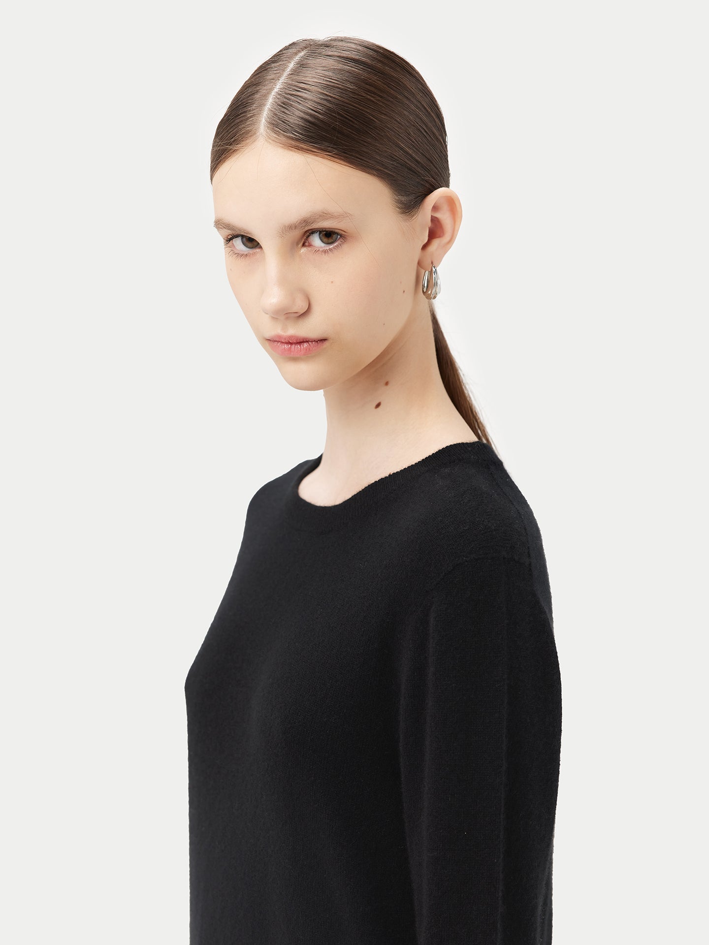 Damen Kaschmir Basic R-Ausschnitt Pullover Schwarz - Gobi Cashmere