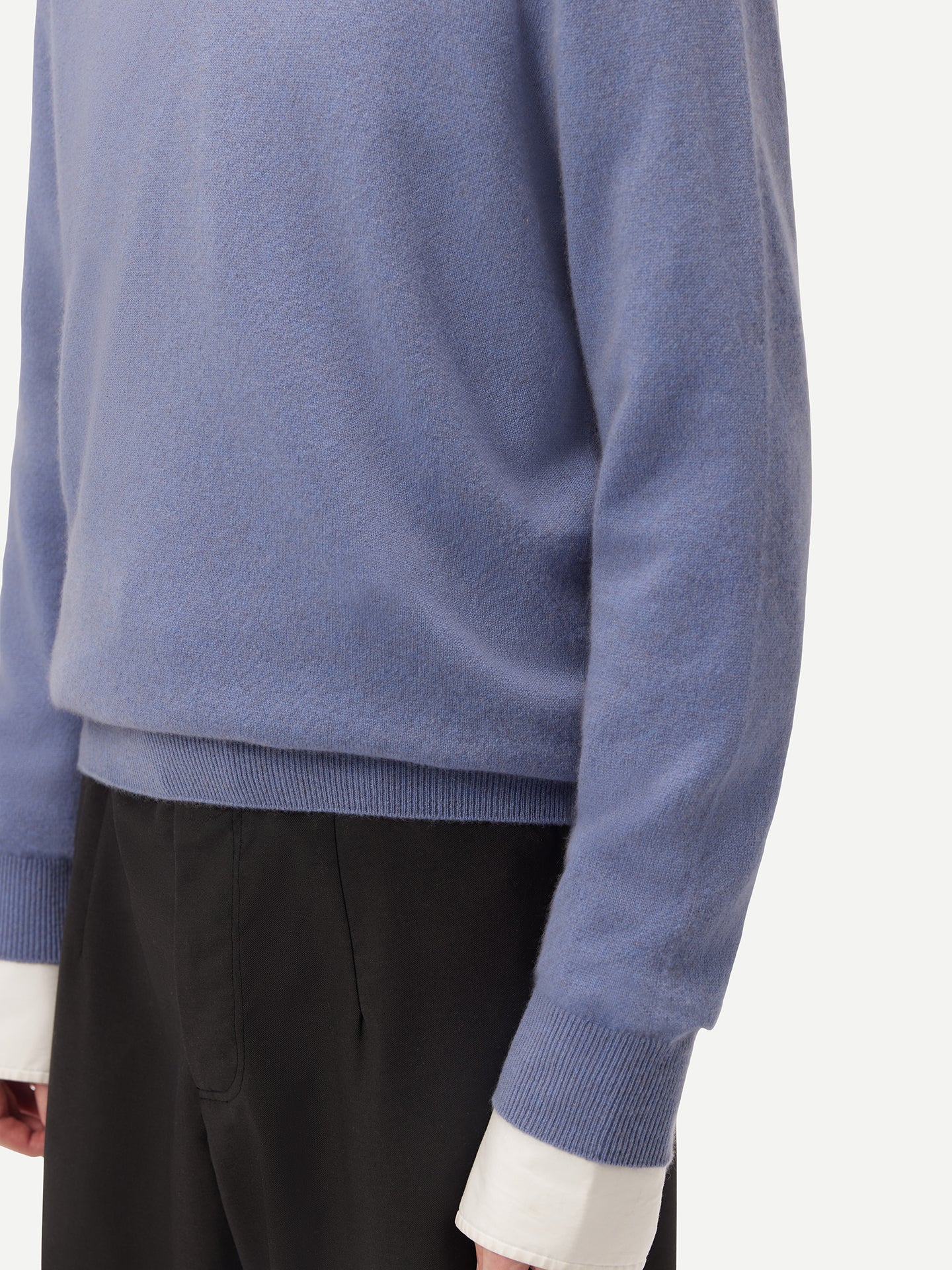 Basic Kaschmirpullover mit R-Ausschnitt