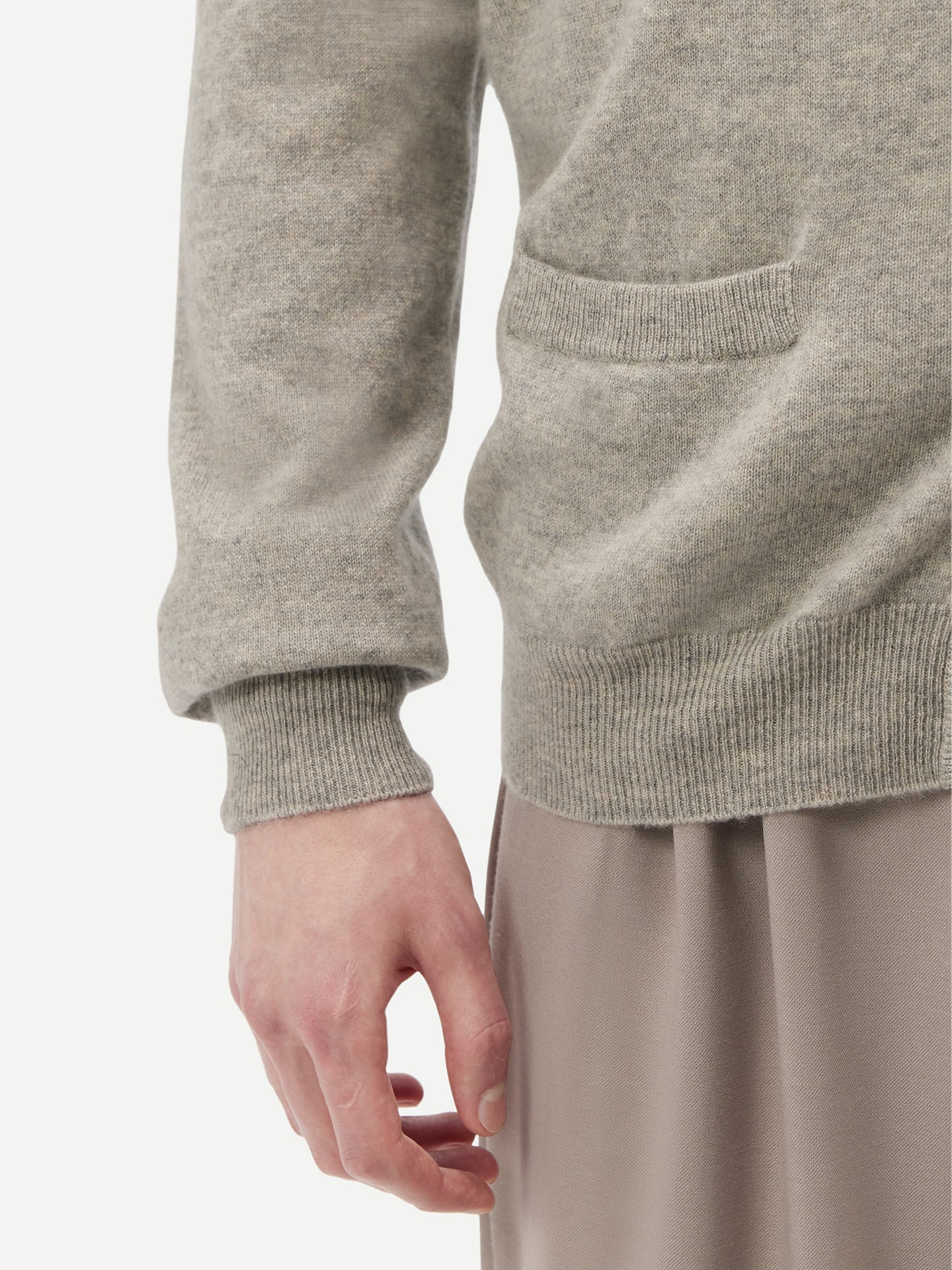 Basic V-Ausschnitt Kaschmirstrickjacke mit Knöpfen