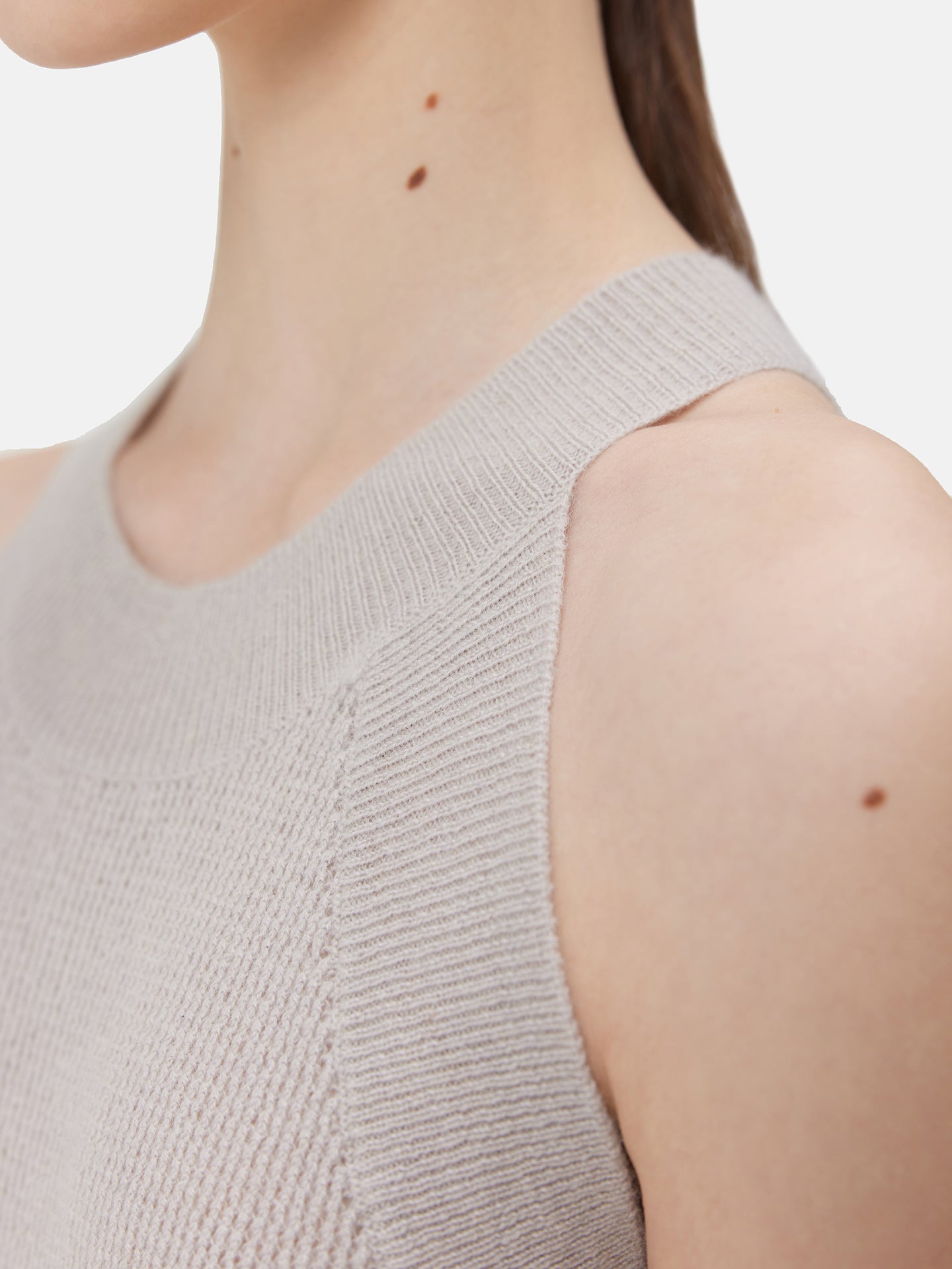 Luxuriöses ärmelloses Kaschmir-Top | GOBI Cashmere