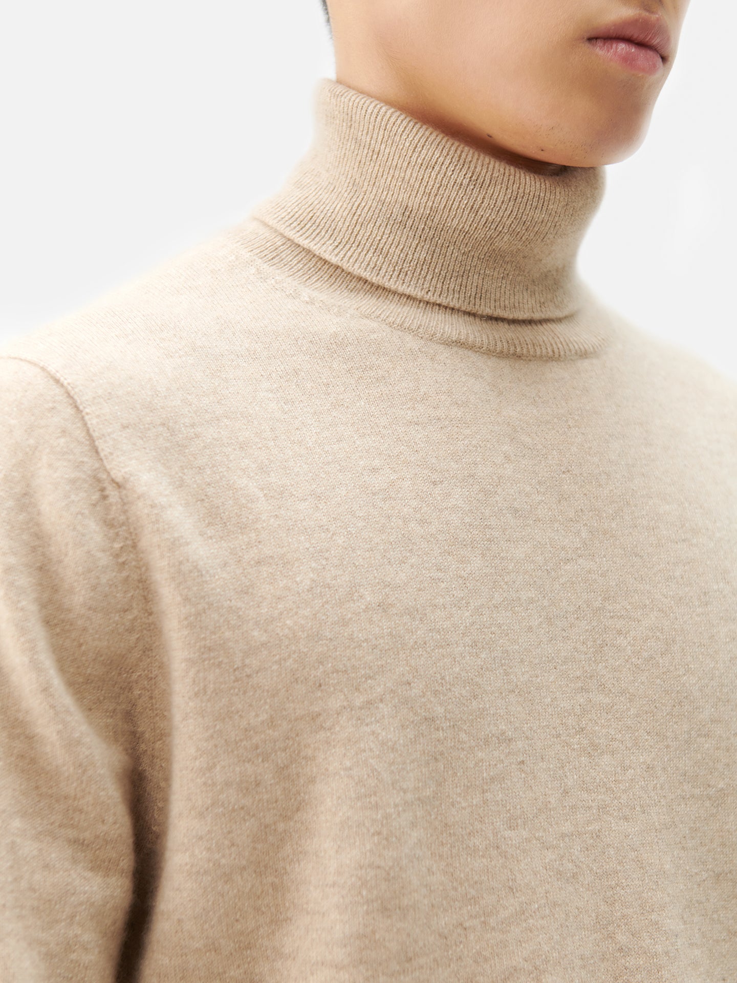 Naturfarbe Basic Kaschmir Rollkragenpullover