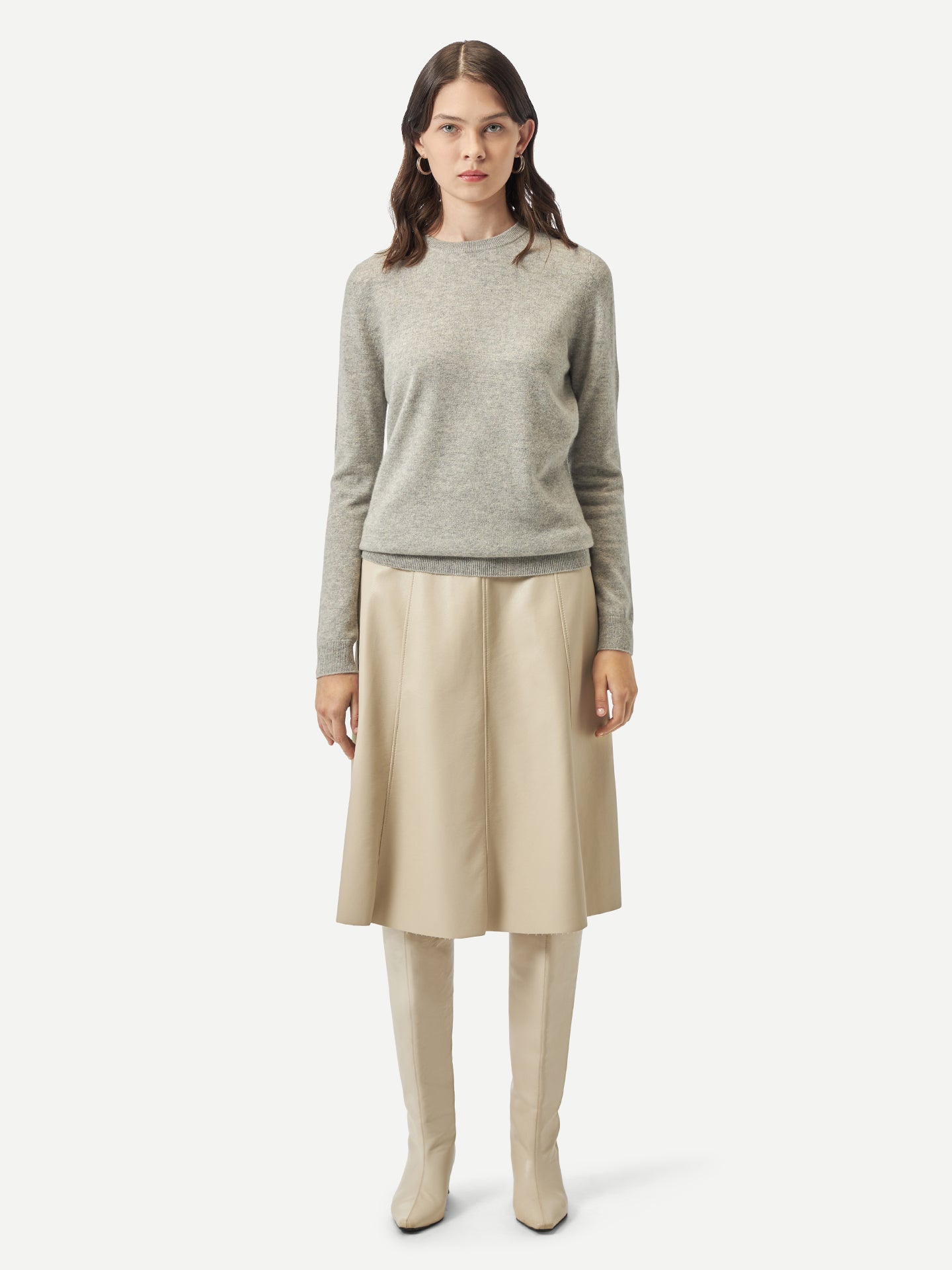 Basic R-Ausschnitt Kaschmirpullover