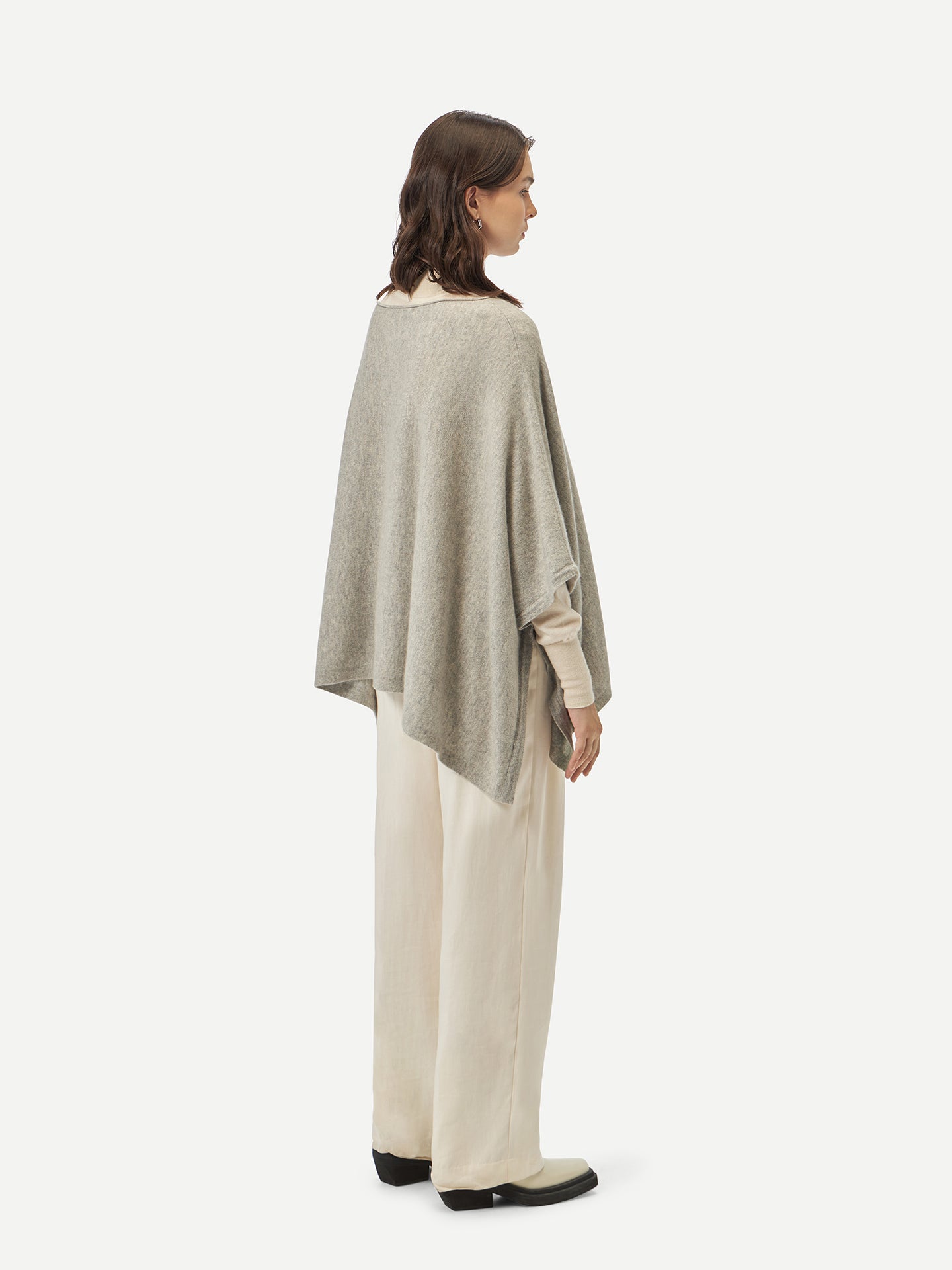 Women's Boat-Neck Cashmere Poncho Dawn Blue - Gobi Cashmere