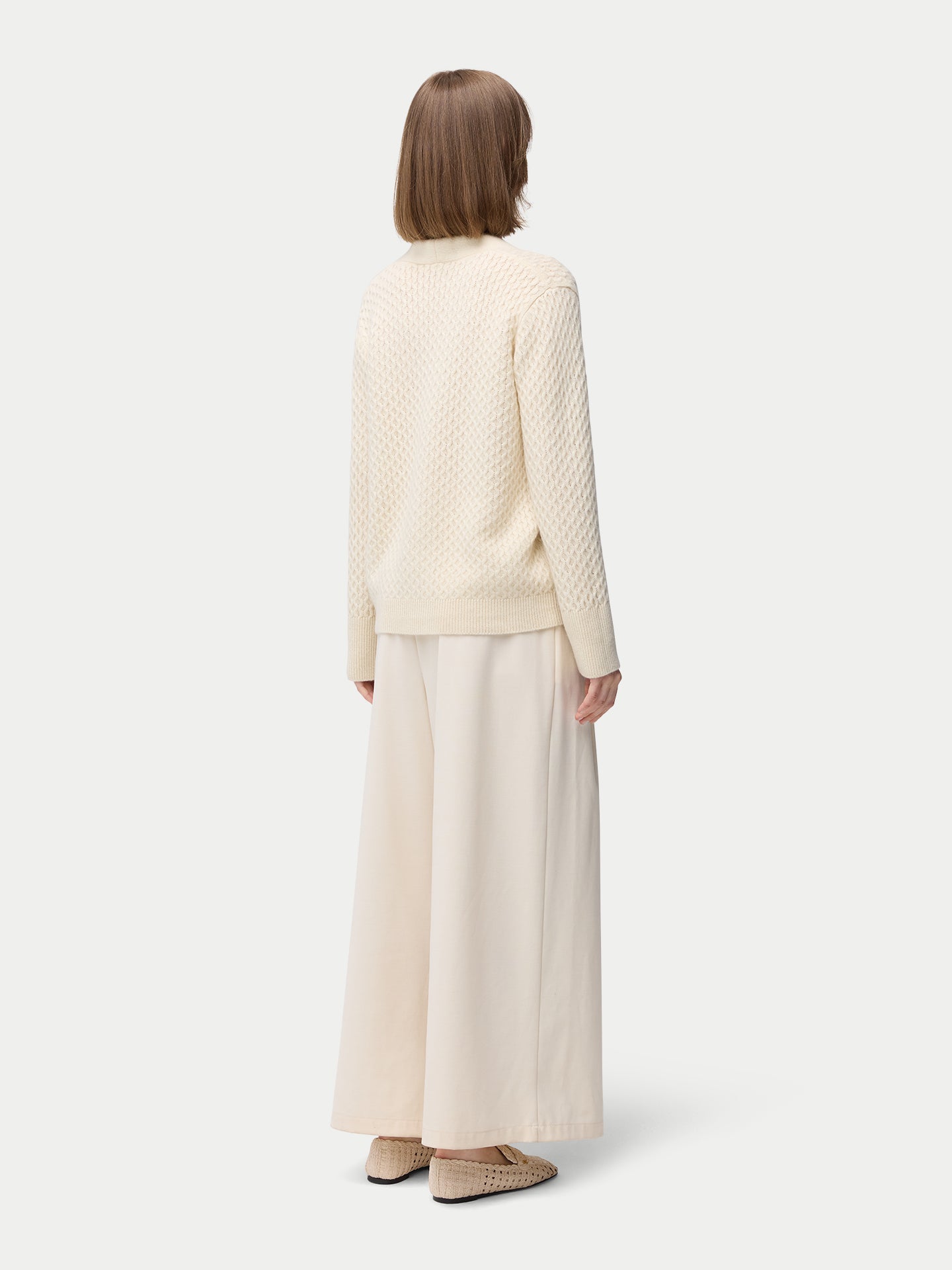 Strukturierte Kaschmir Strickjacke mit Knopfverschluss