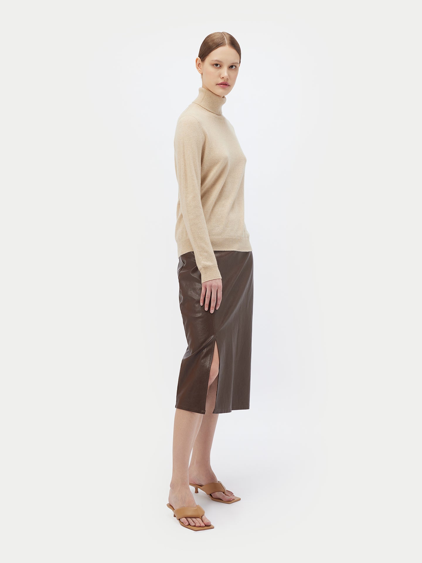 Naturfarbe Basic Rollkragenpullover aus Kaschmir