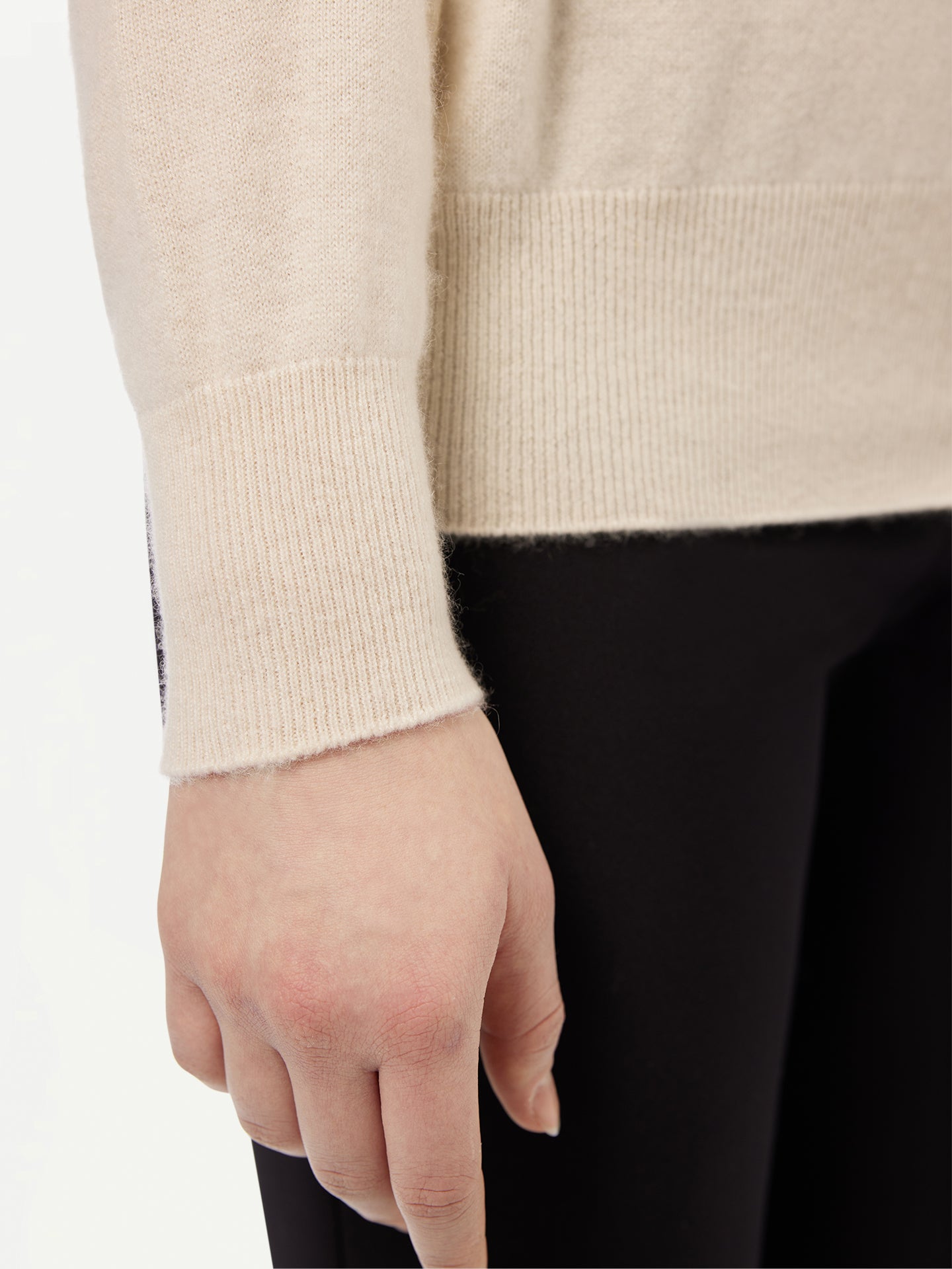 Kaschmir Strickjacke mit Knöpfen