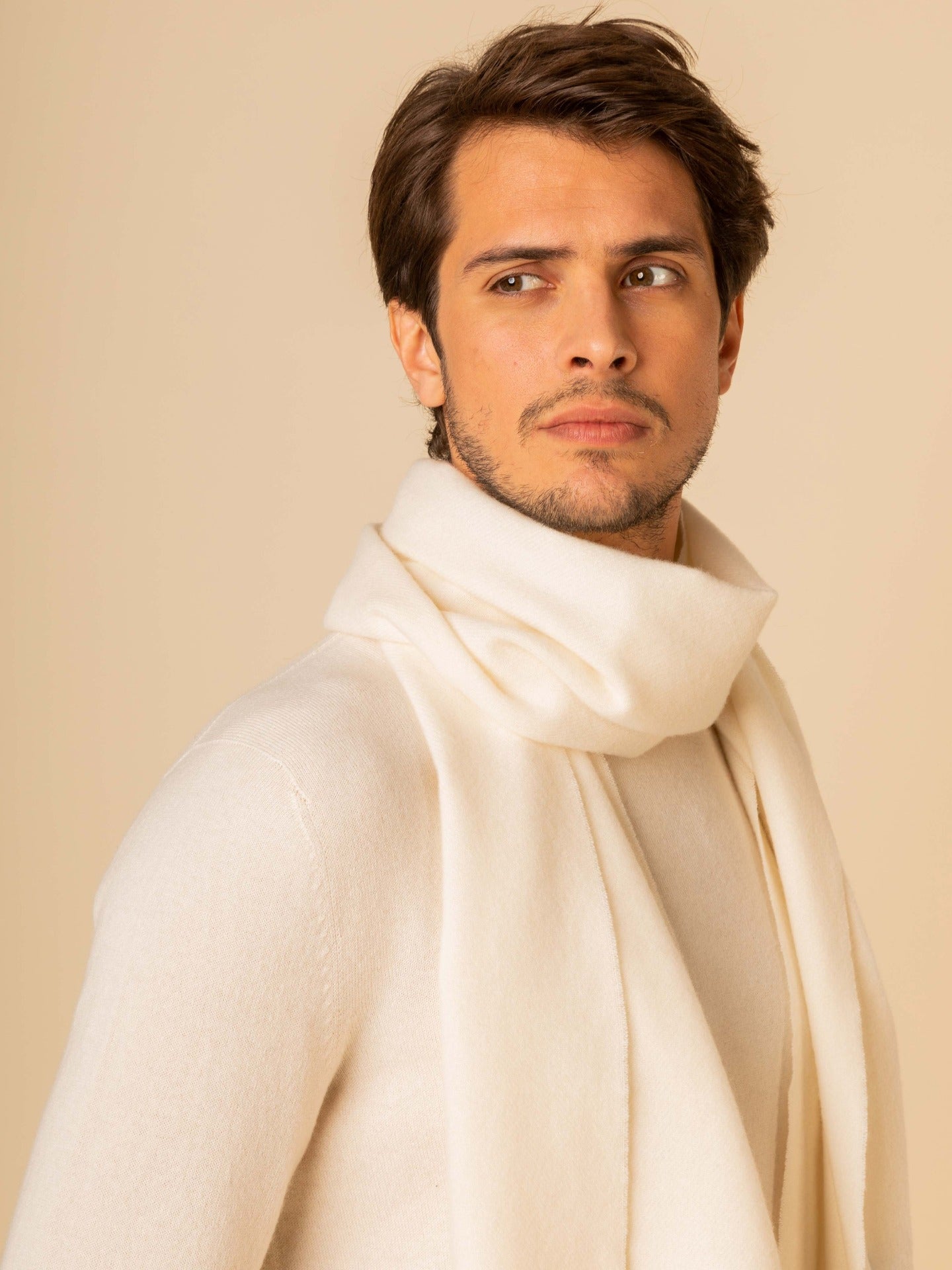 Unisex Kaschmir Schal Mit Fransen Gebrochenes Weiß - Gobi Cashmere
