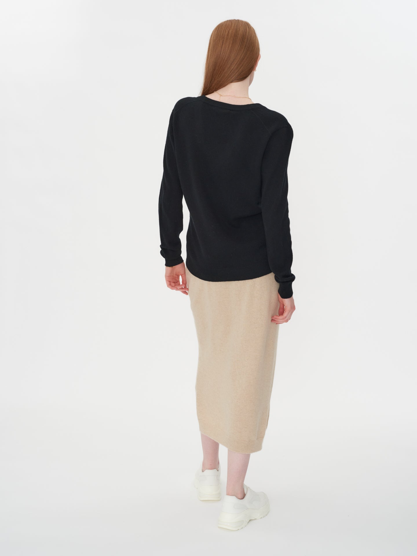 Damen Kaschmir Basic V-Ausschnitt Pullover Schwarz - Gobi Cashmere