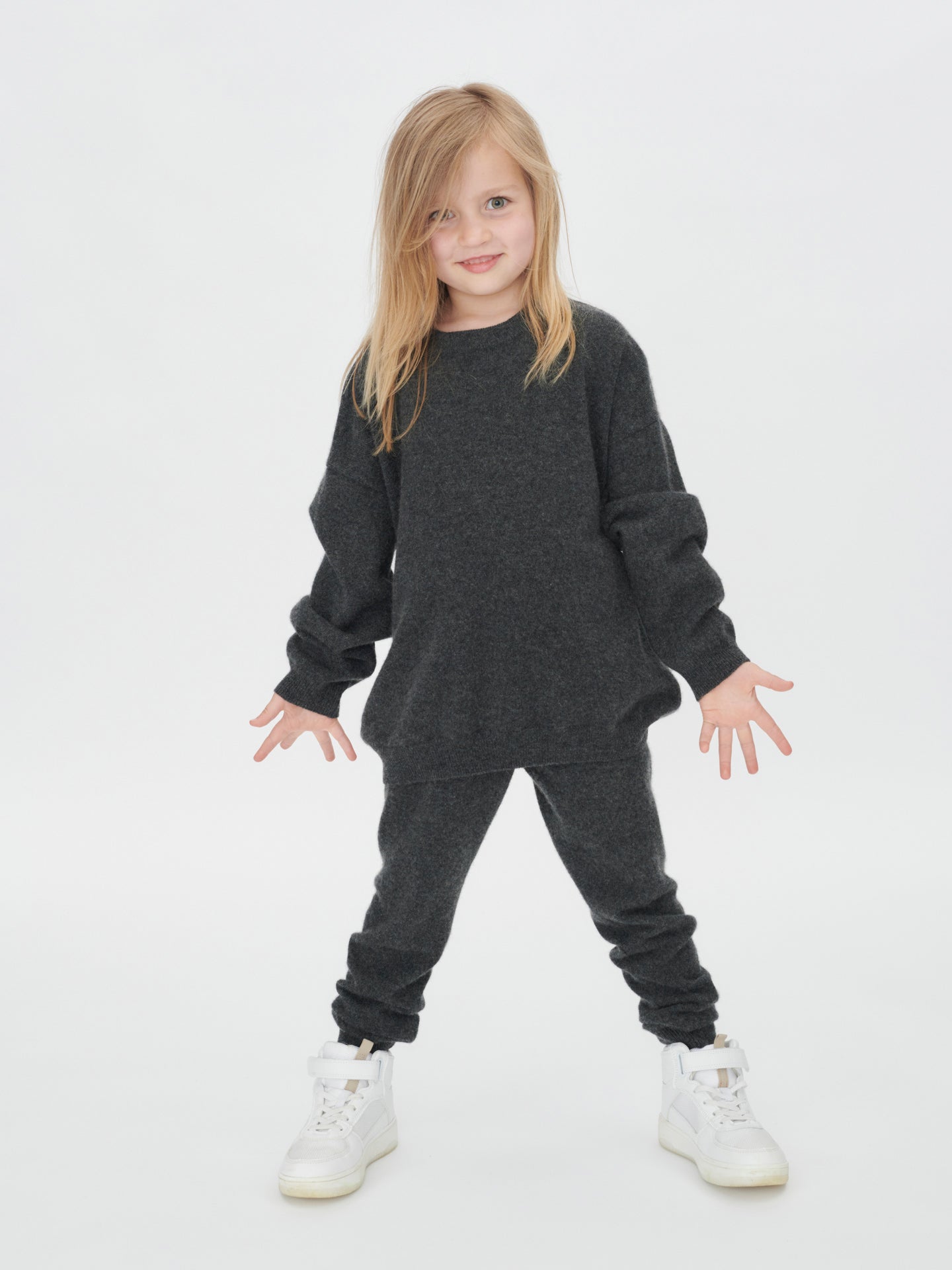 Unisex Kaschmir Jogger Für Kinder Gray Pinstripe - Gobi Cashmere