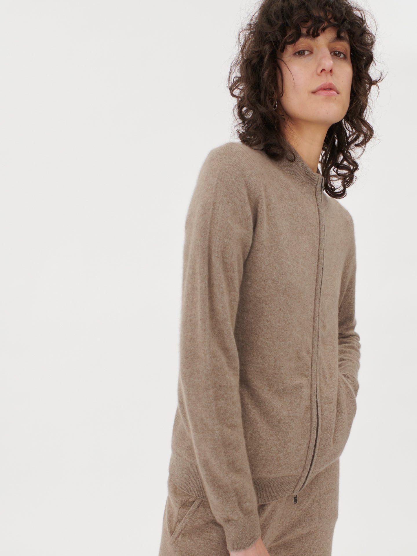 Damen Kaschmir Strickjacke Mit Reißverschluss Taupe - Gobi Cashmere