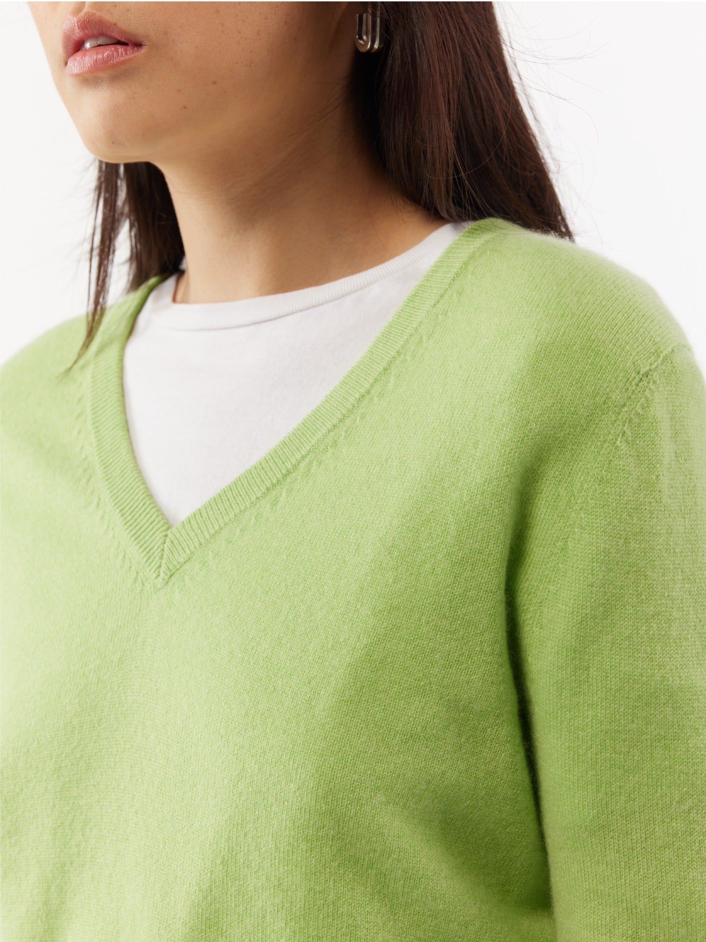 Damen Kaschmir V-Ausschnitt Pullover jade limette - Gobi Cashmere
