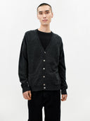 Herren Kashmir V-Ausschnitt Strickjacke Holzkohle | GOBI Cashmere
