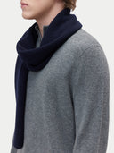 Schal mit Patentmuster Navy Blazer - Gobi Cashmere #color_navy-blazer