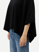 Timeless Kaschmir-Poncho mit Bootsausschnitt Schwarz - Gobi Cashmere