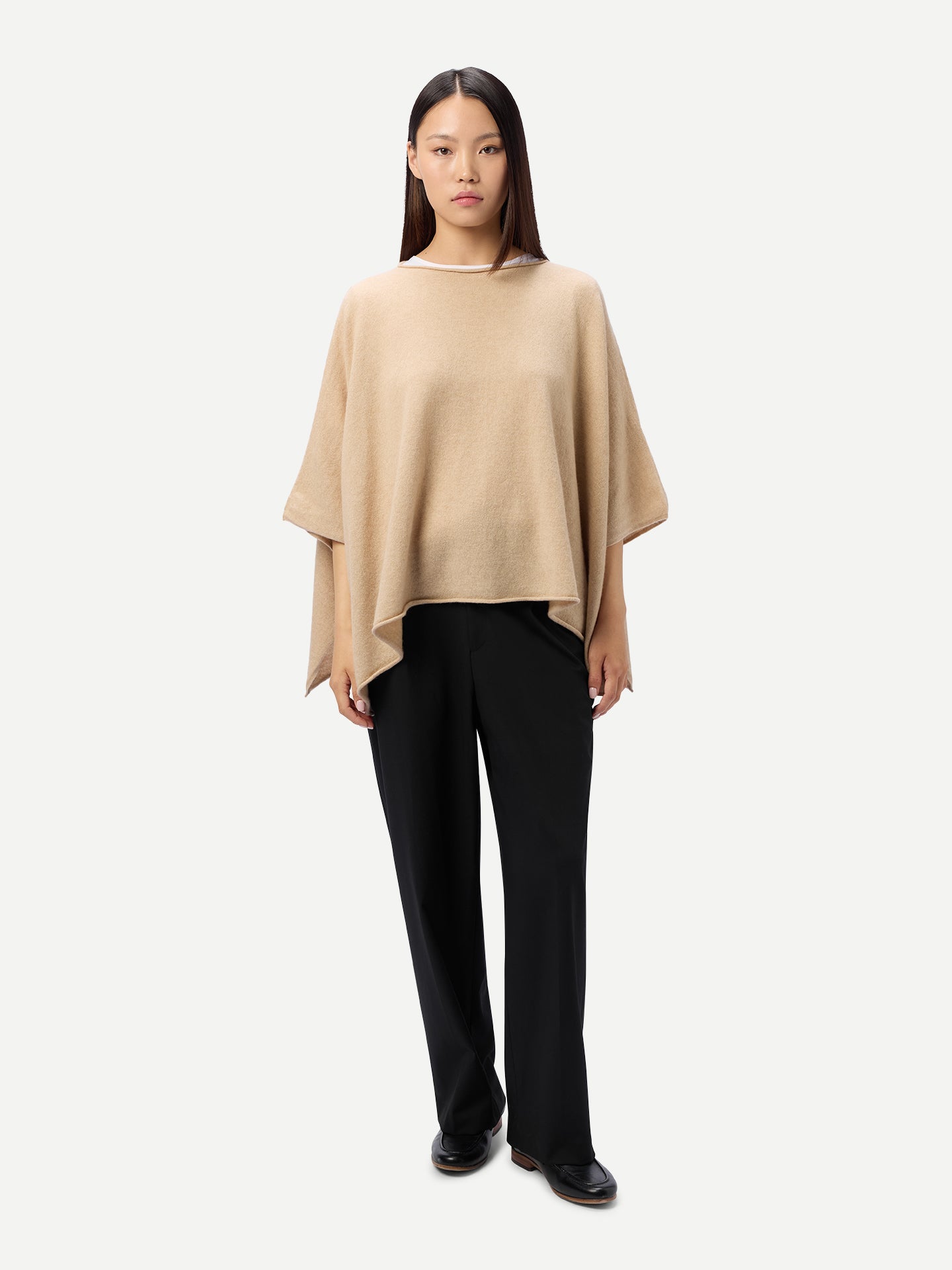 Timeless Kaschmir-Poncho mit Bootsausschnitt