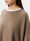 Timeless Kaschmir-Poncho mit Bootsausschnitt Taupe - Gobi Cashmere