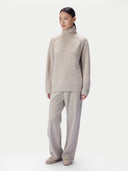 Kaschmir-Rollkragenpullover mit lockerer Passform
