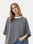 Kaschmir-Poncho mit U-Boot-Ausschnitt
