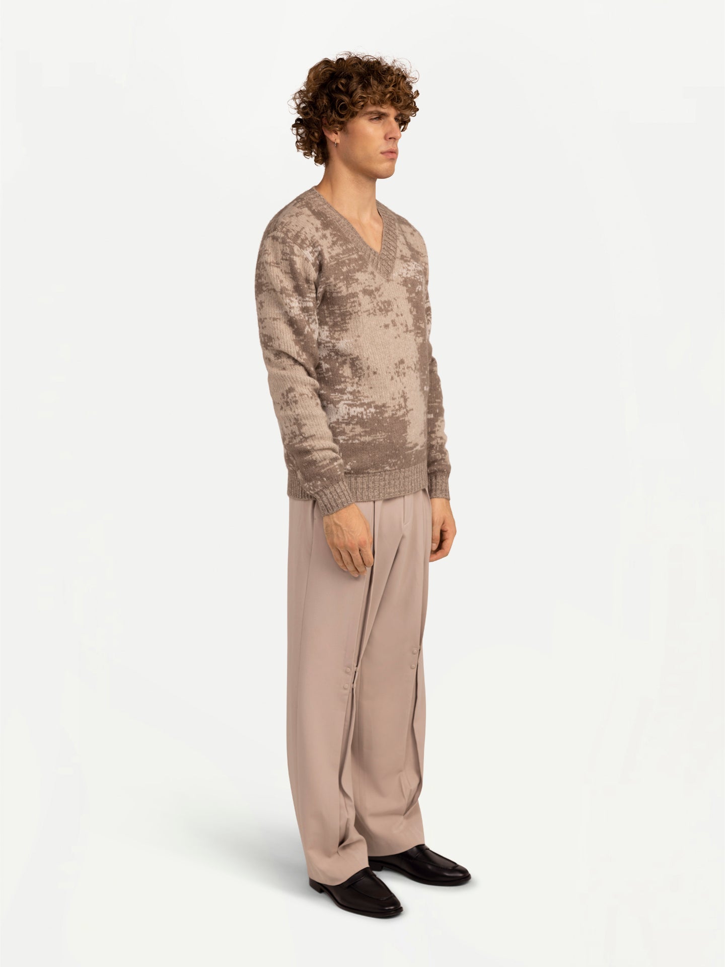 Jacquard-Pullover mit V-Ausschnitt