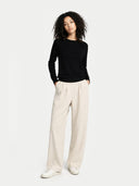 Damen Kaschmirpullover mit Rundhalsausschnitt Timeless| GOBI #color_schwarz