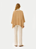 Kaschmir-Poncho mit U-Boot-Ausschnitt