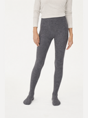 Kaschmir Strumpfhose für Damen in Plum Kitten mit hohem Bund, getragen von Model, Vorderansicht