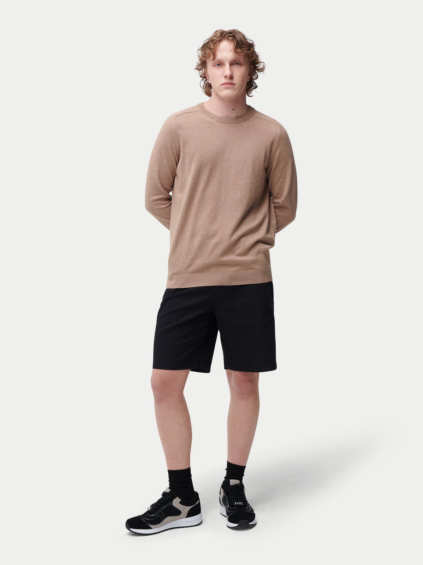 Pullover mit R-Ausschnitt aus Baumwoll-Seiden-Kaschmir-Mischung